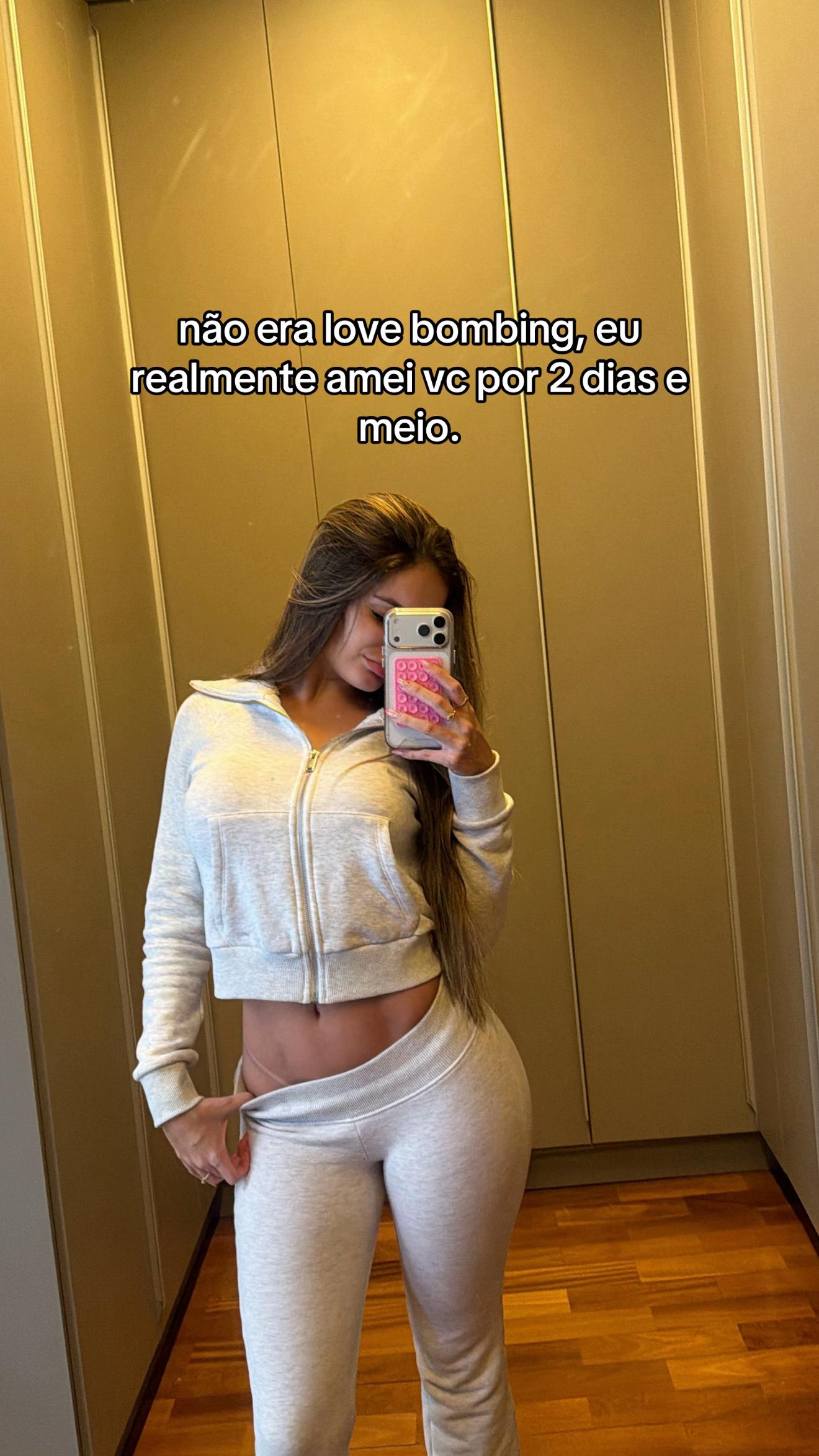 @Rafaella Angelotti