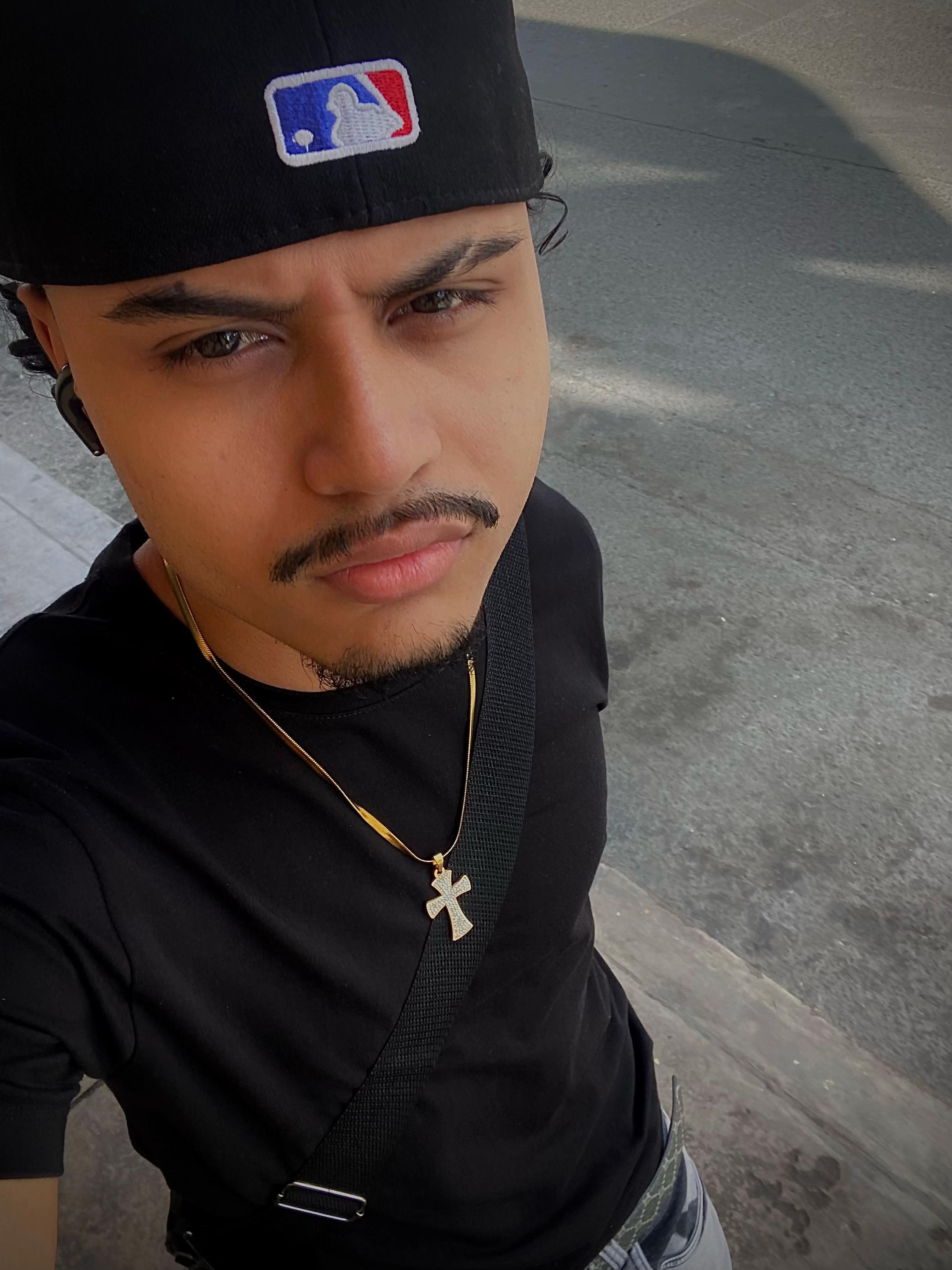 @🌪️♟️