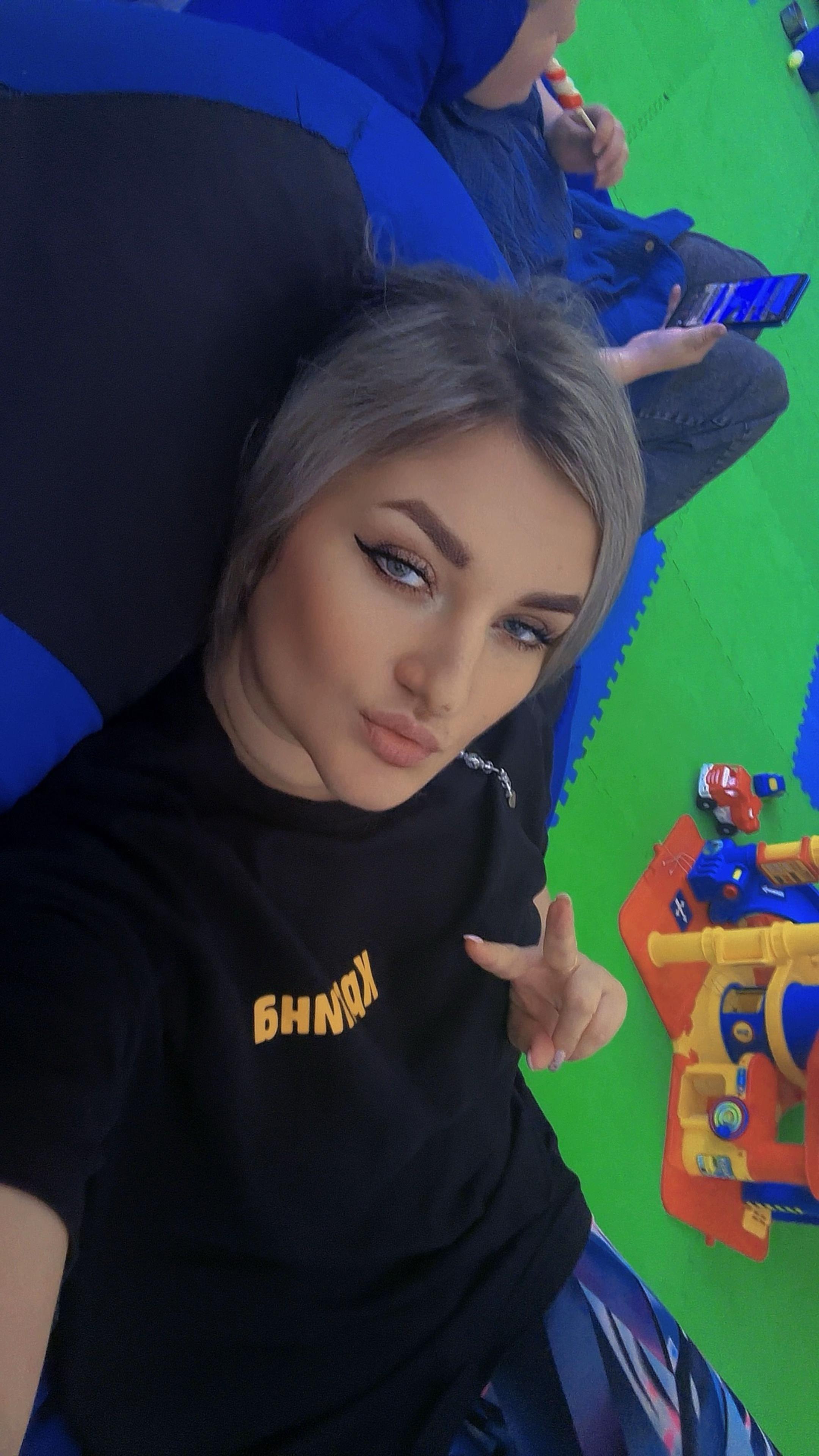 @KrisPopova