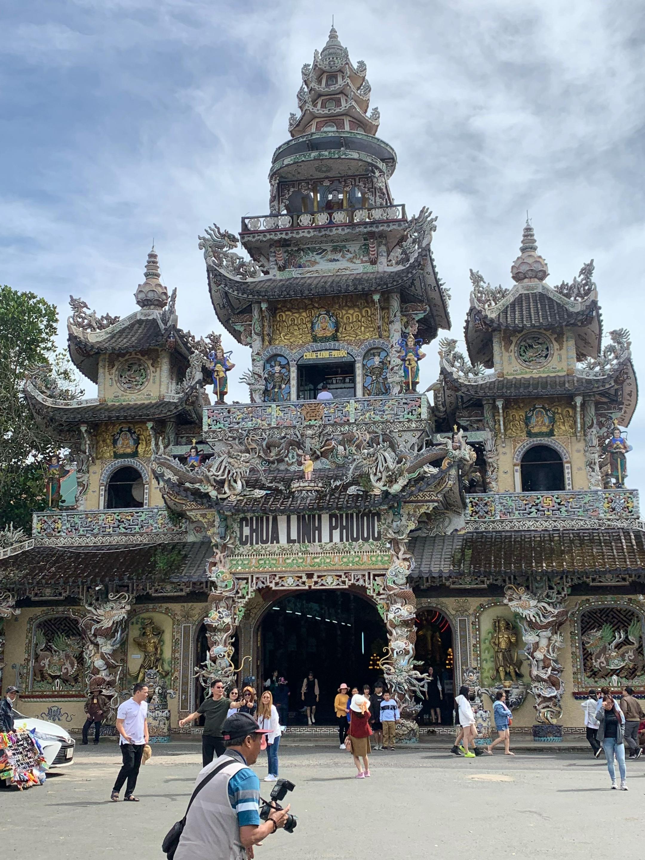 @D&acirc;u T&acirc;y 69