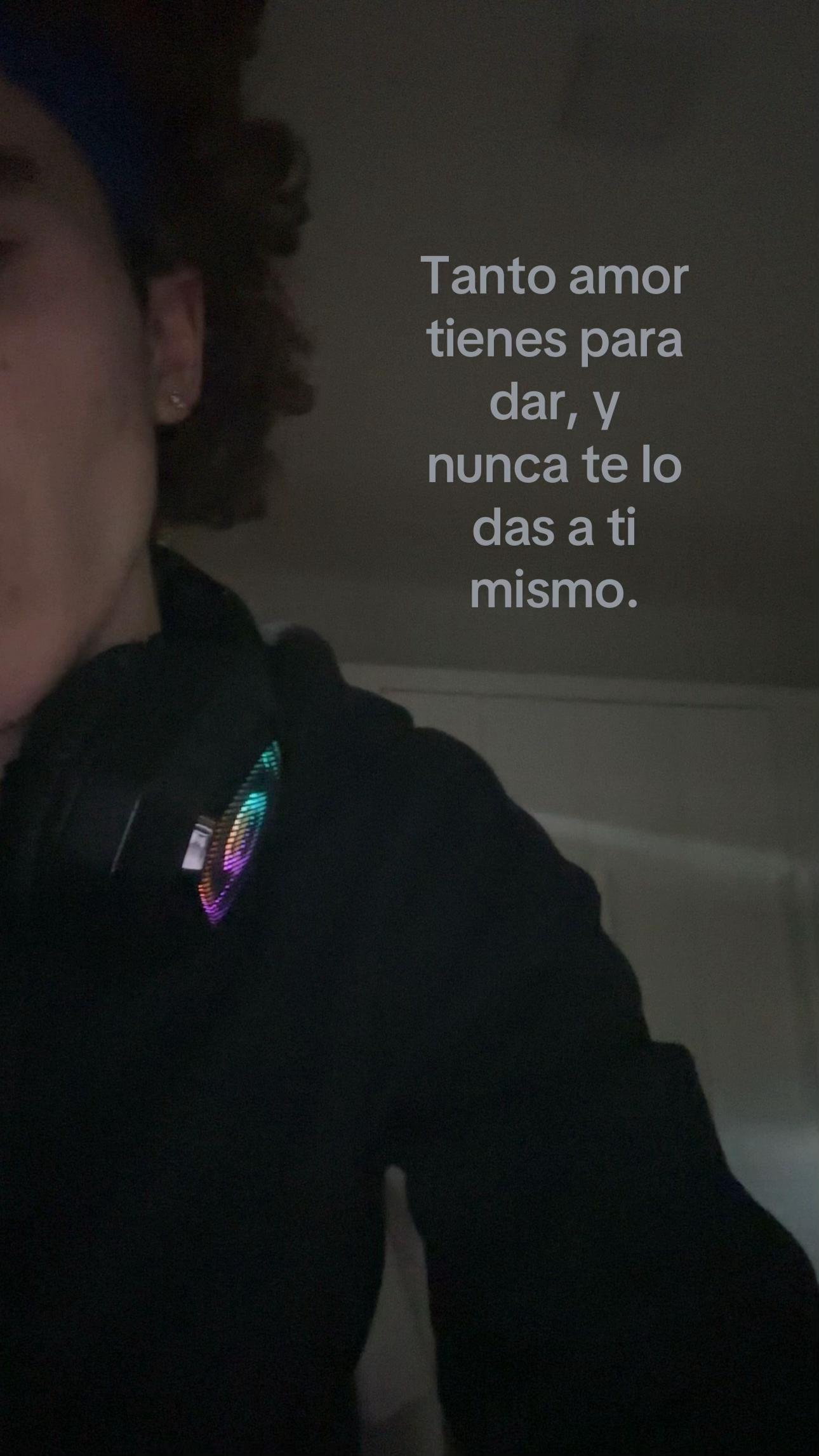 @lucasss