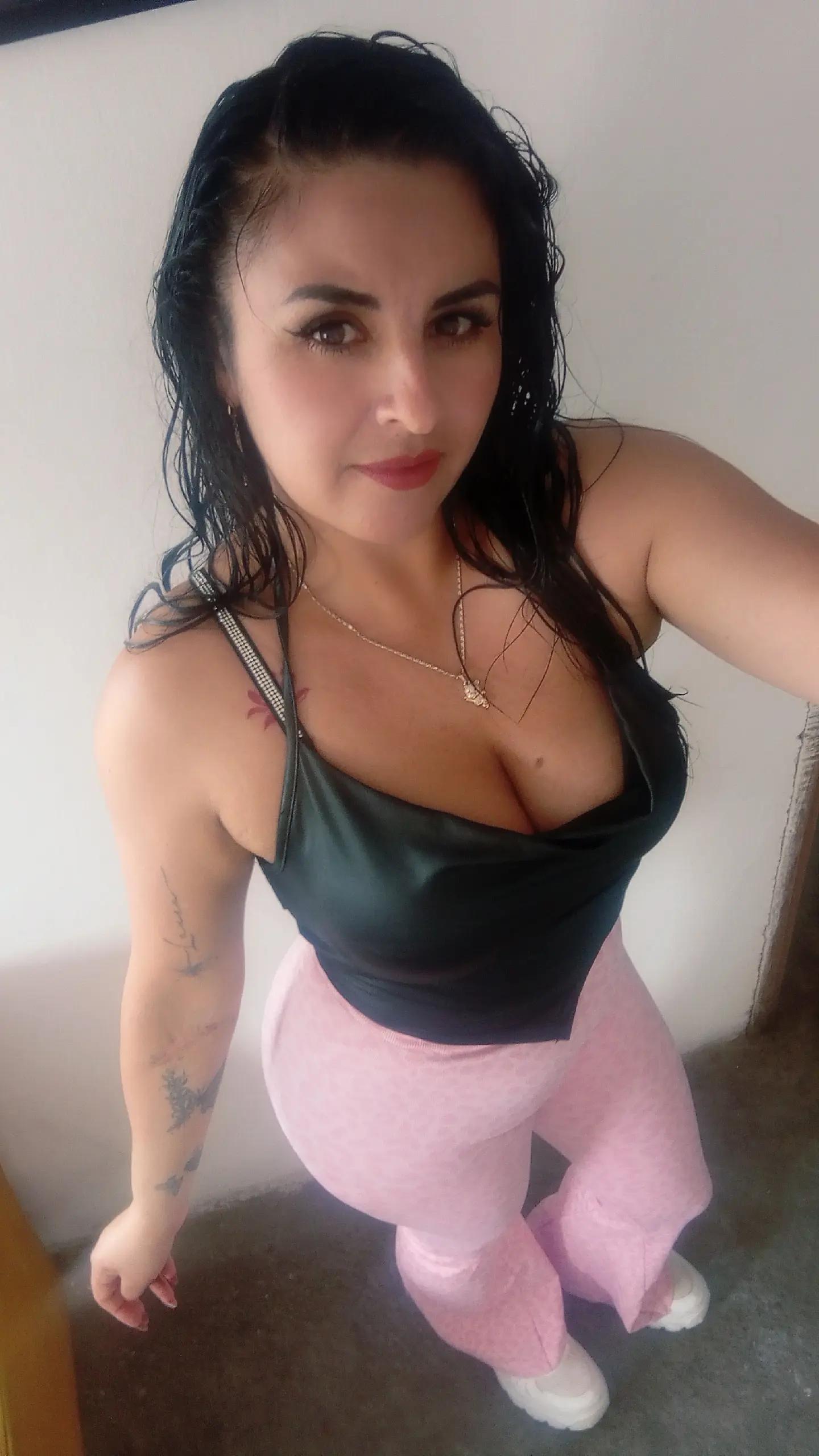 @Anadc✨🍒