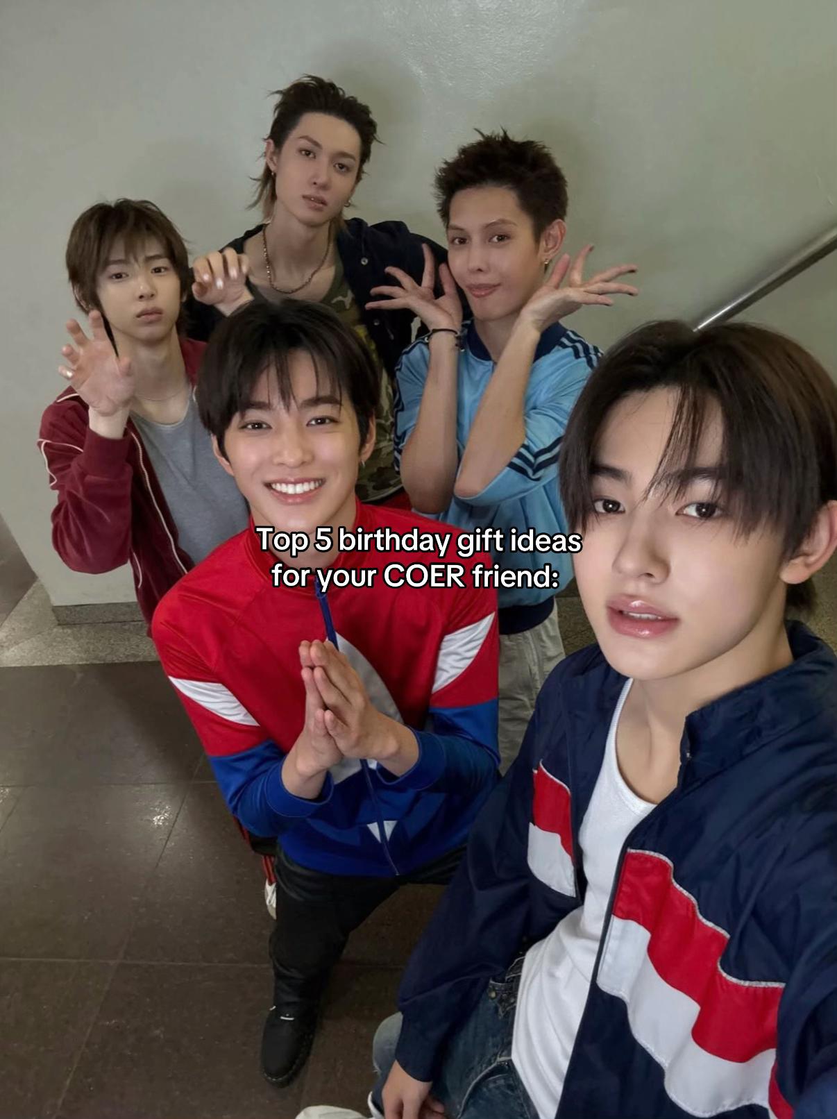 @Seonghyeon's dimples ⋆˚꩜。