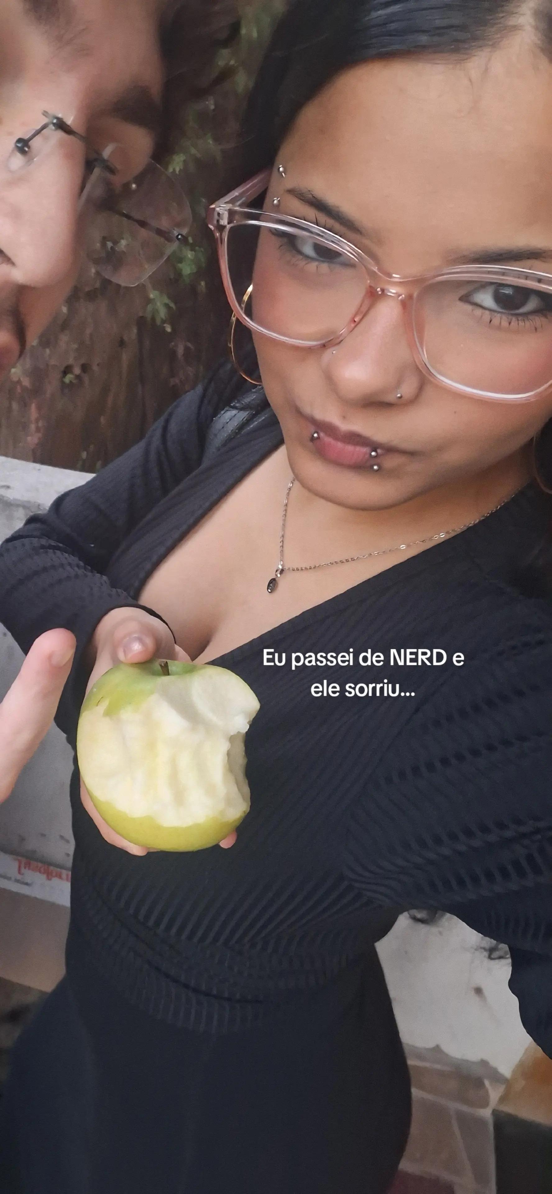 @cereja_<3