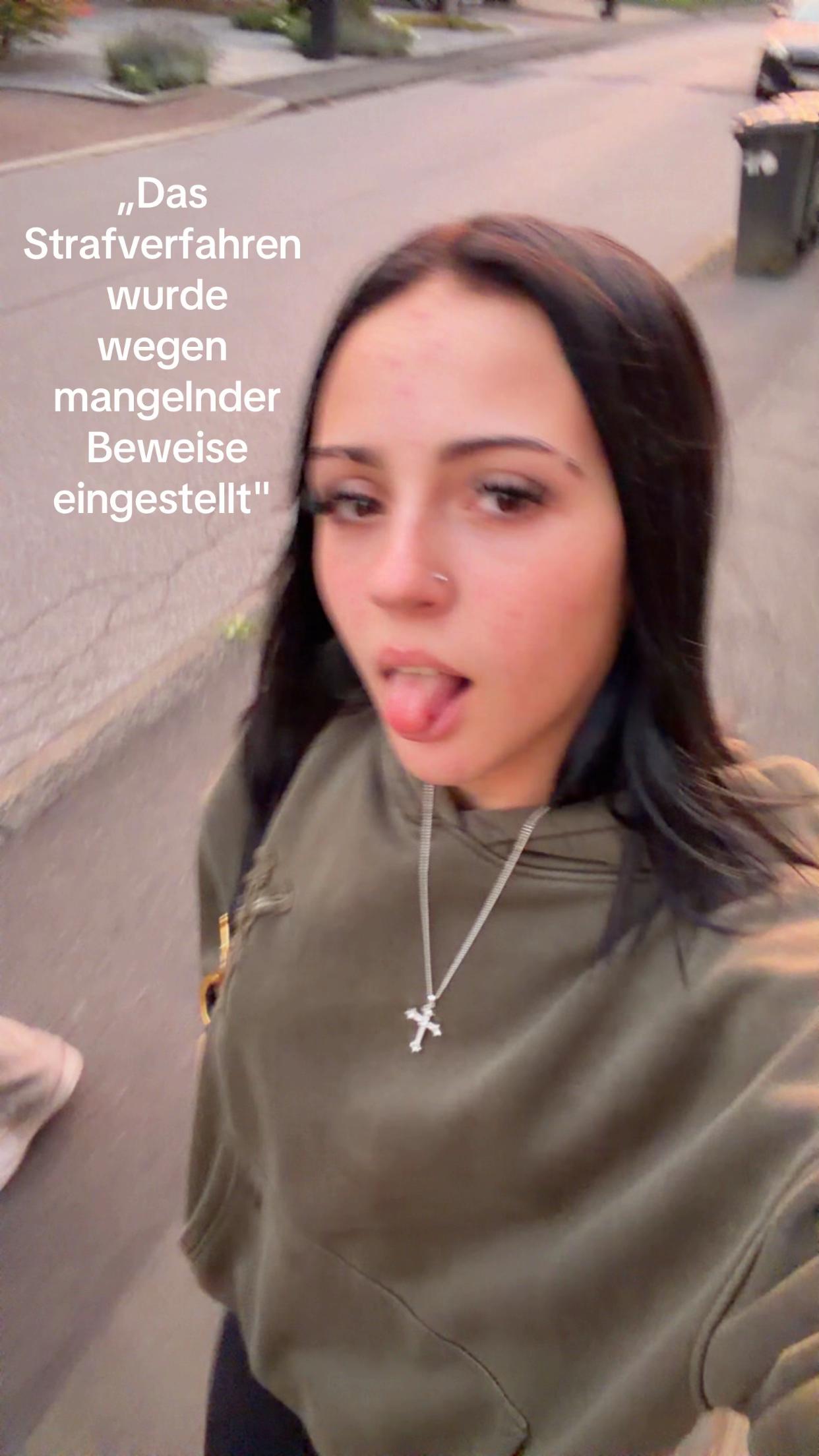 @𝒵