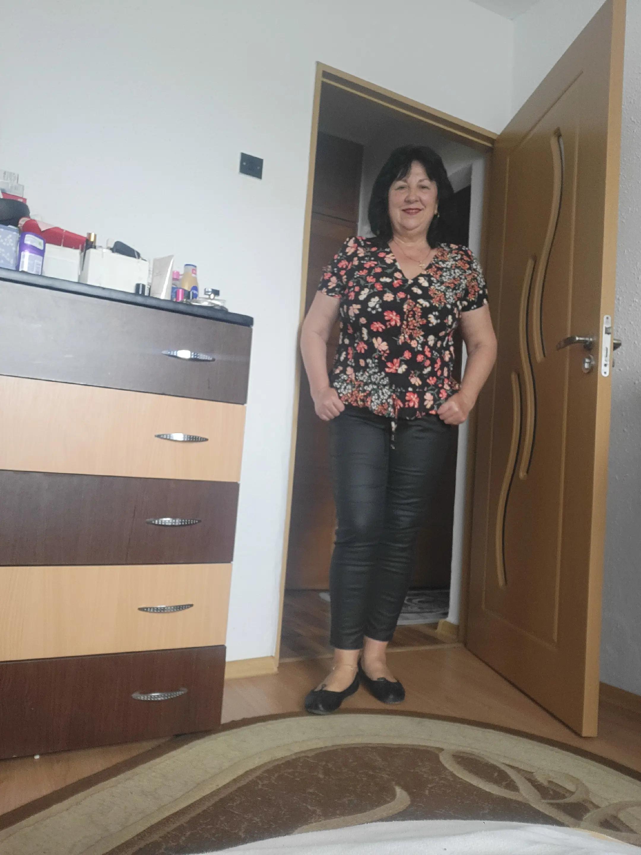 @Elena Marinescu