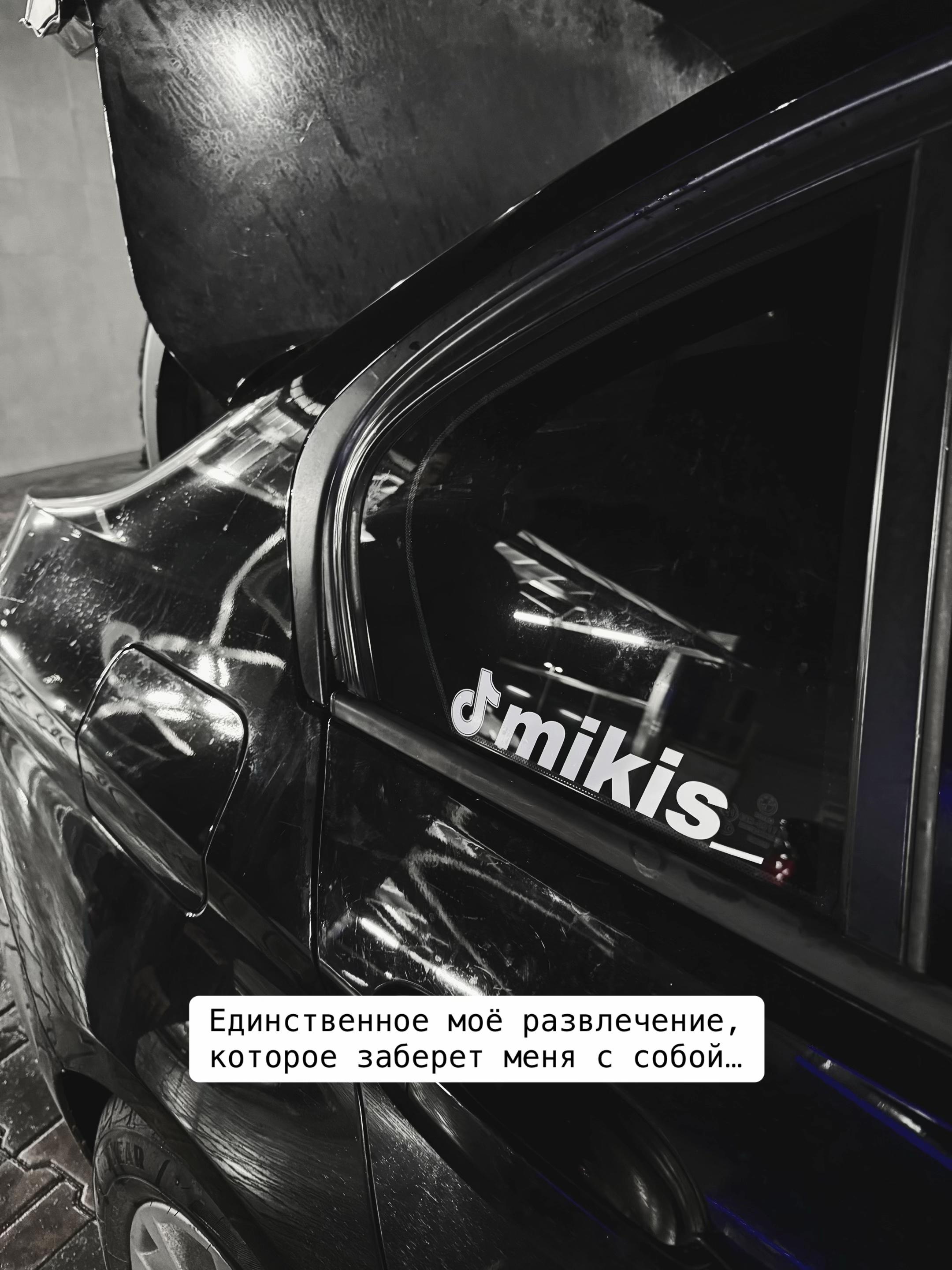 @mikis_