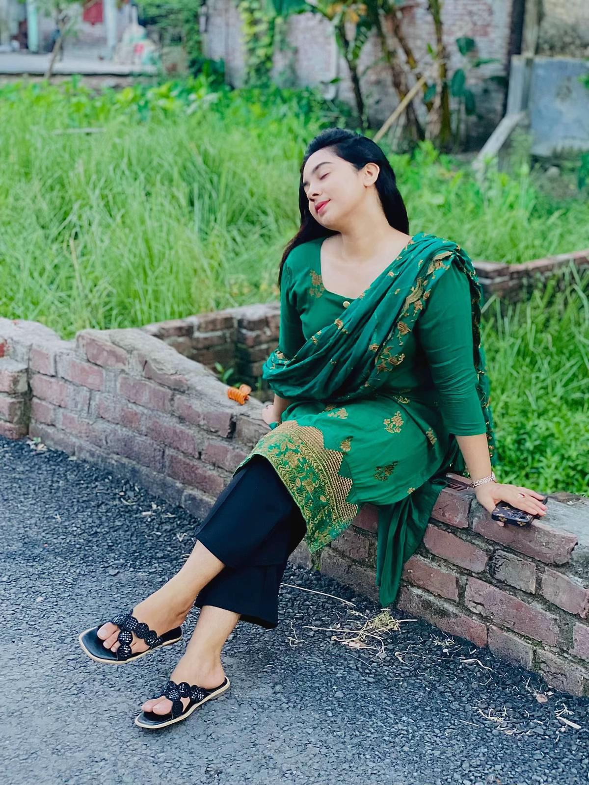 @Arpita Riya