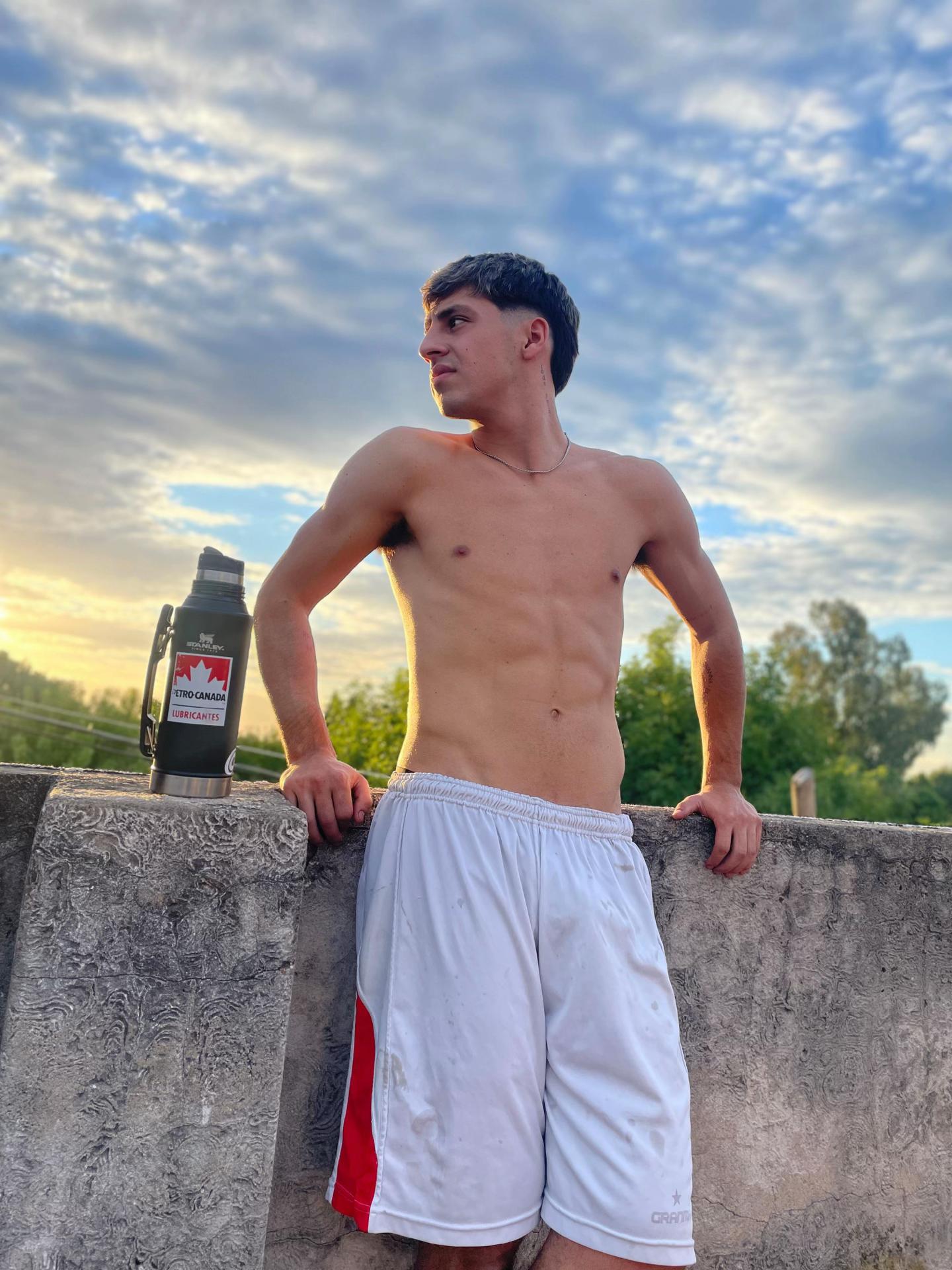 @Tomi Vazquez