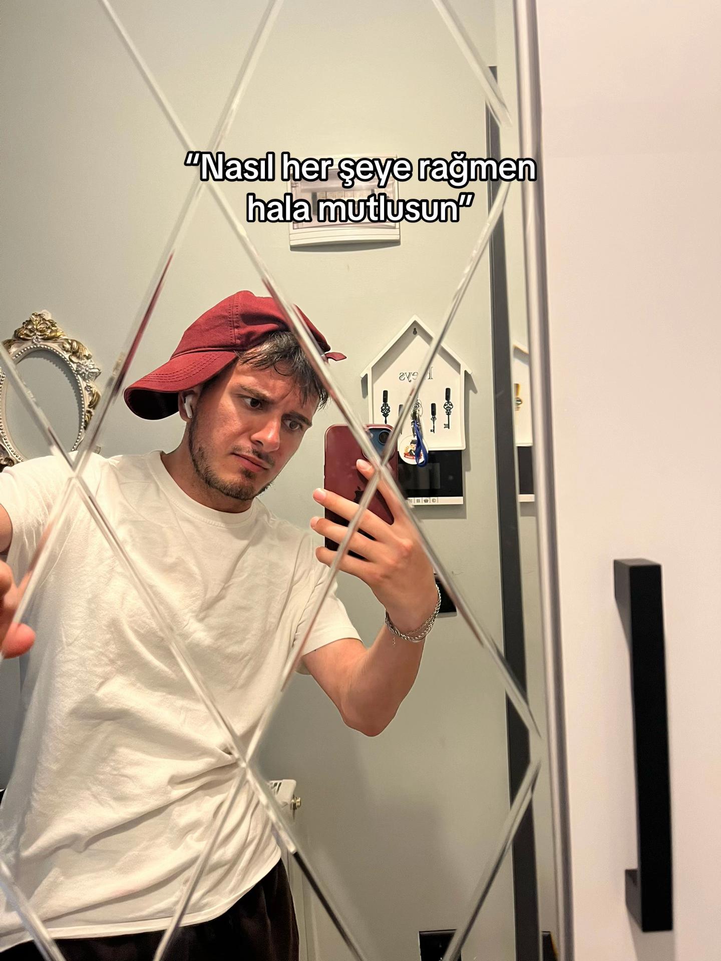 @🦥🪬