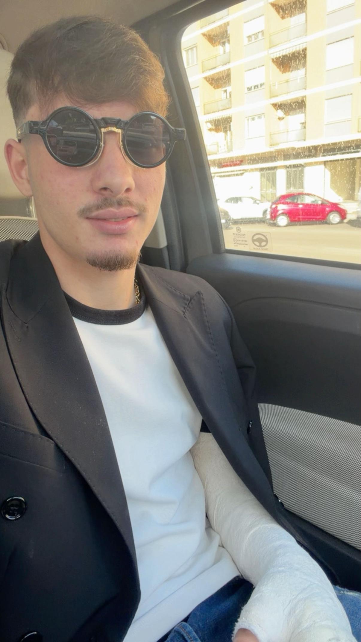 @DAVIDE🔥