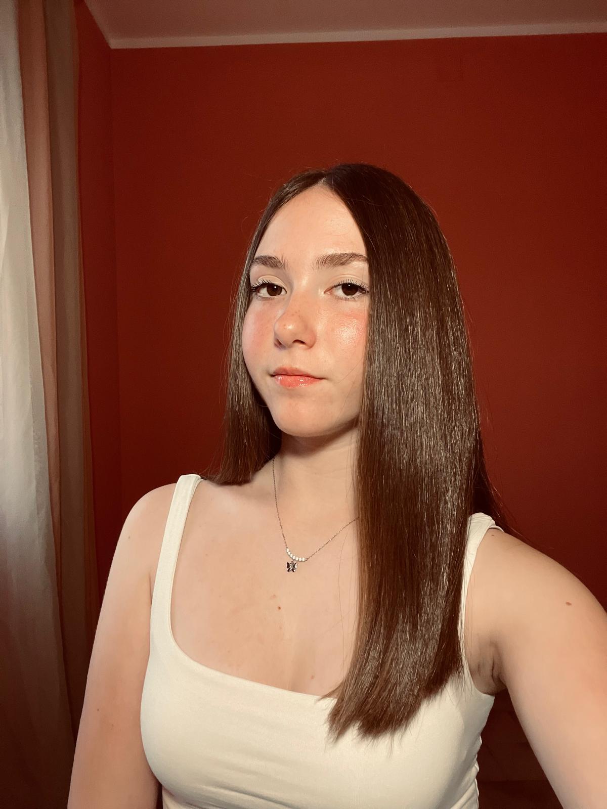 @𝓖𝓵𝓸𝓻𝓳𝓪💘
