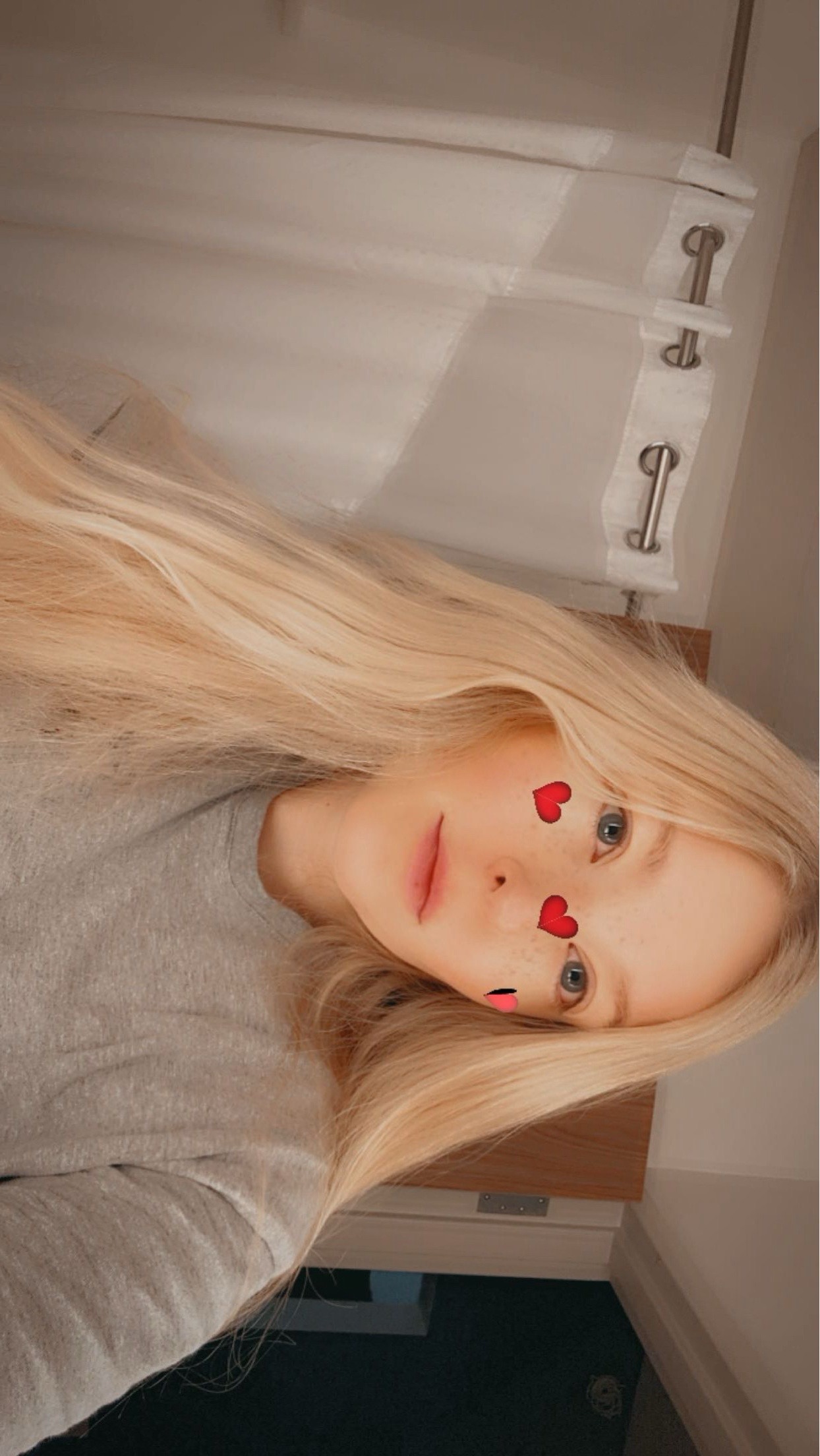 @Disney.blonde