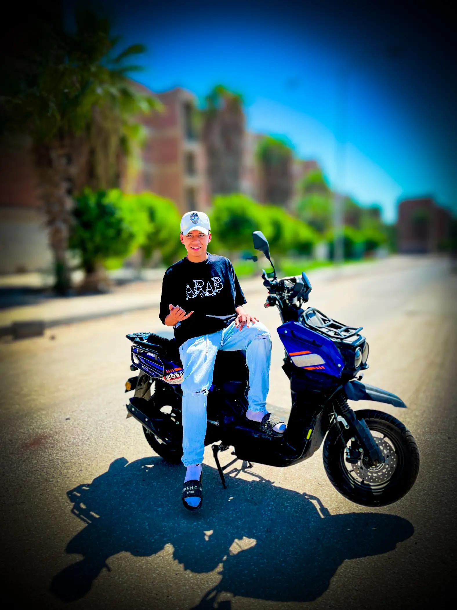 @ٕ