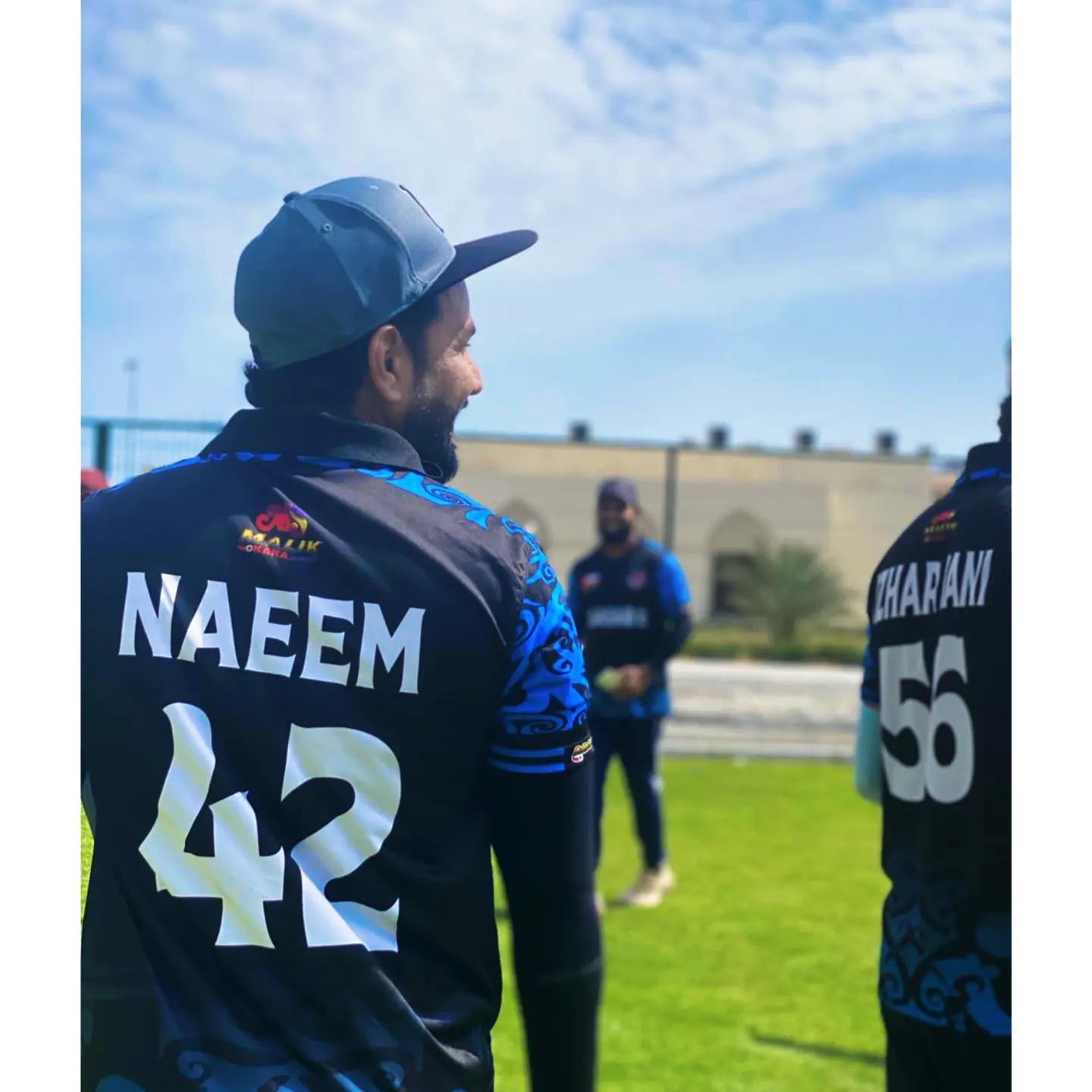 @Mohammad Naeem 🇵🇰 🇴🇲