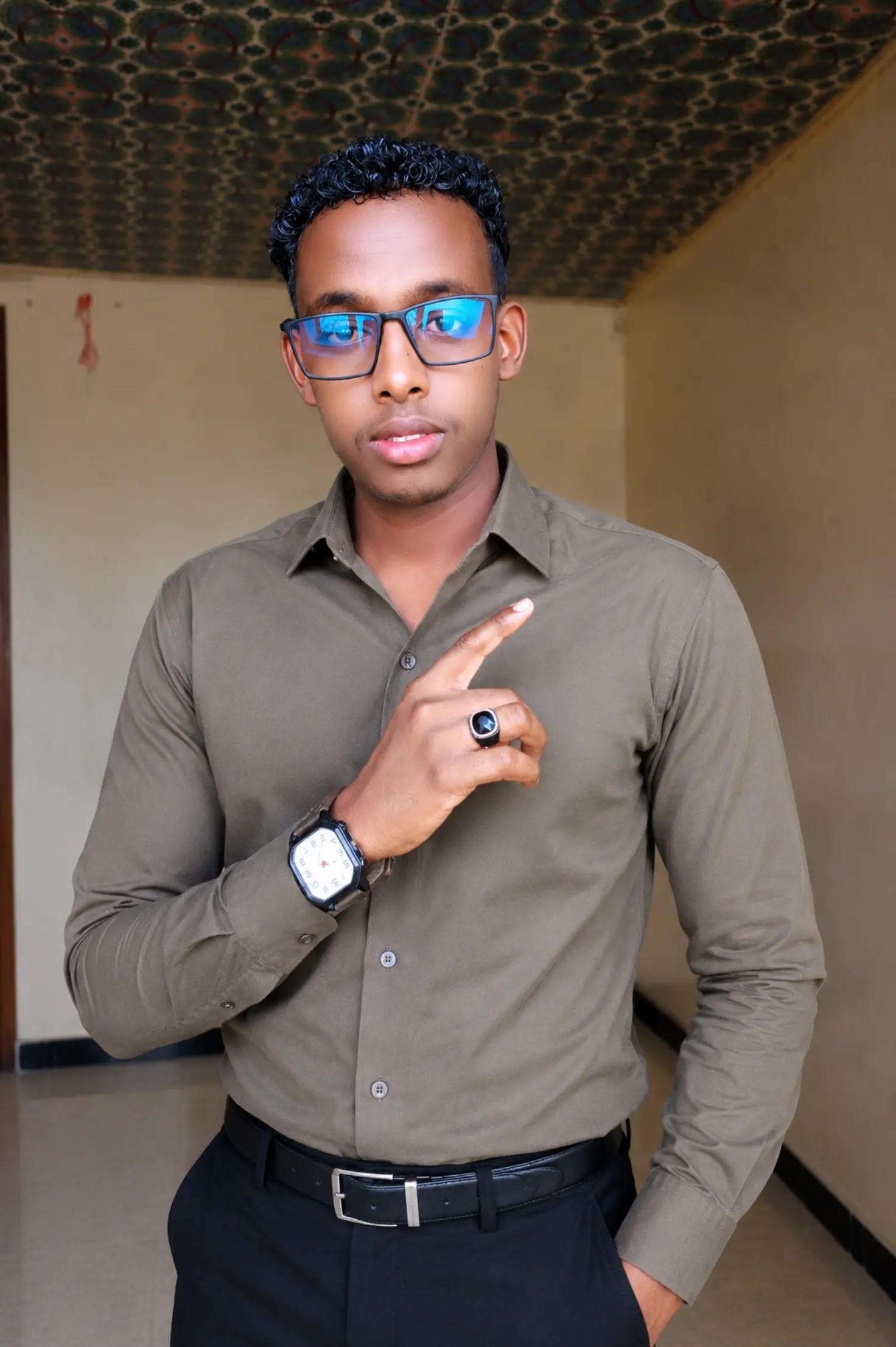 @C/ GaleYdh🦅 ibnu shuceyb🦊🦊