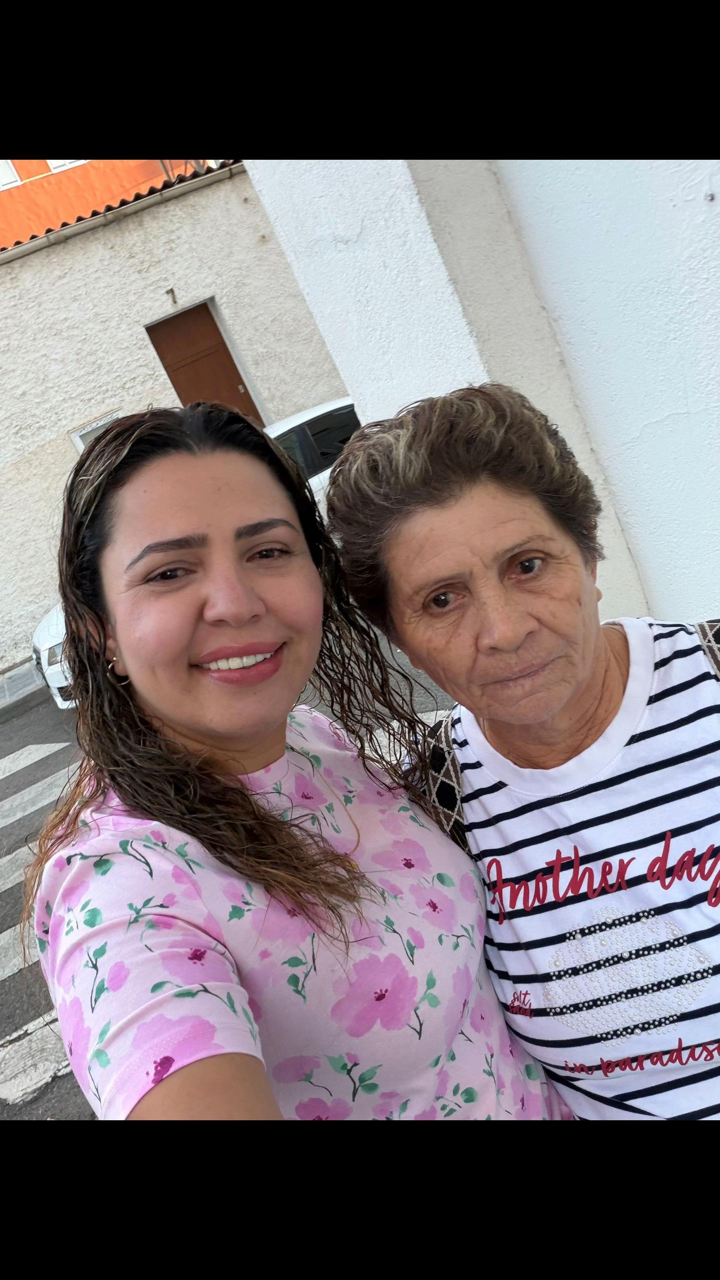 @Emilyazuaje0