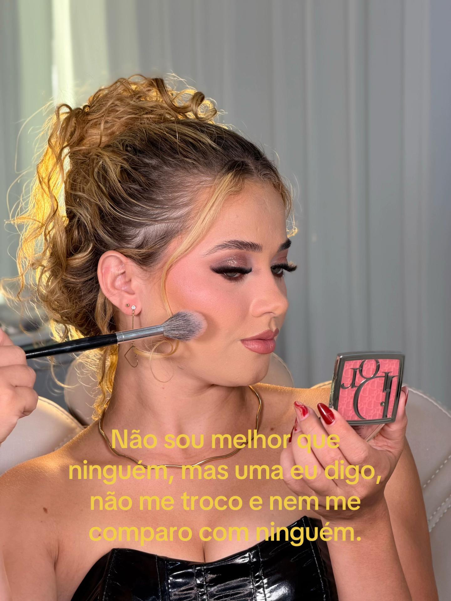 @&Auml;nny Rodrigues