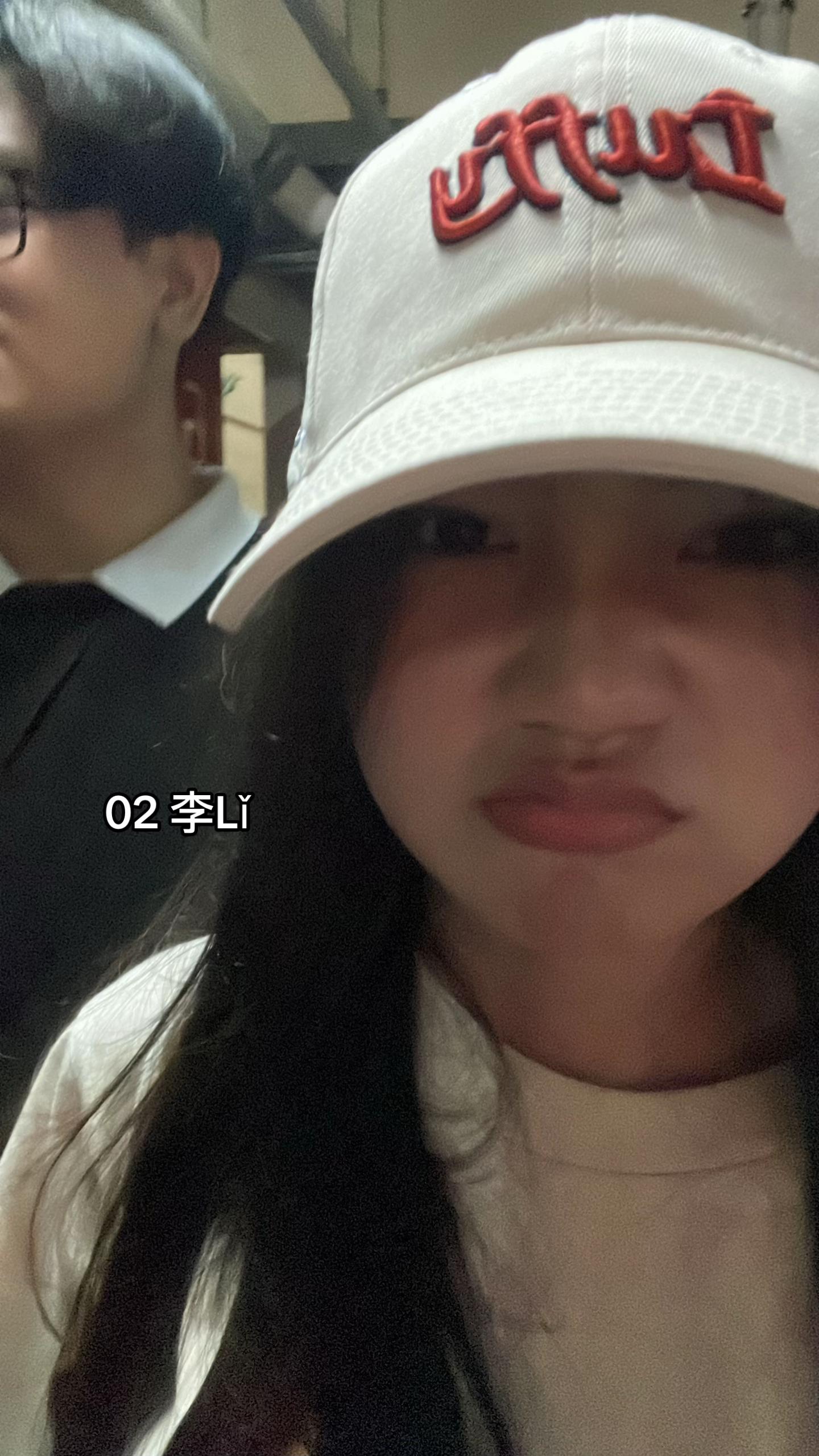 @viiolaee