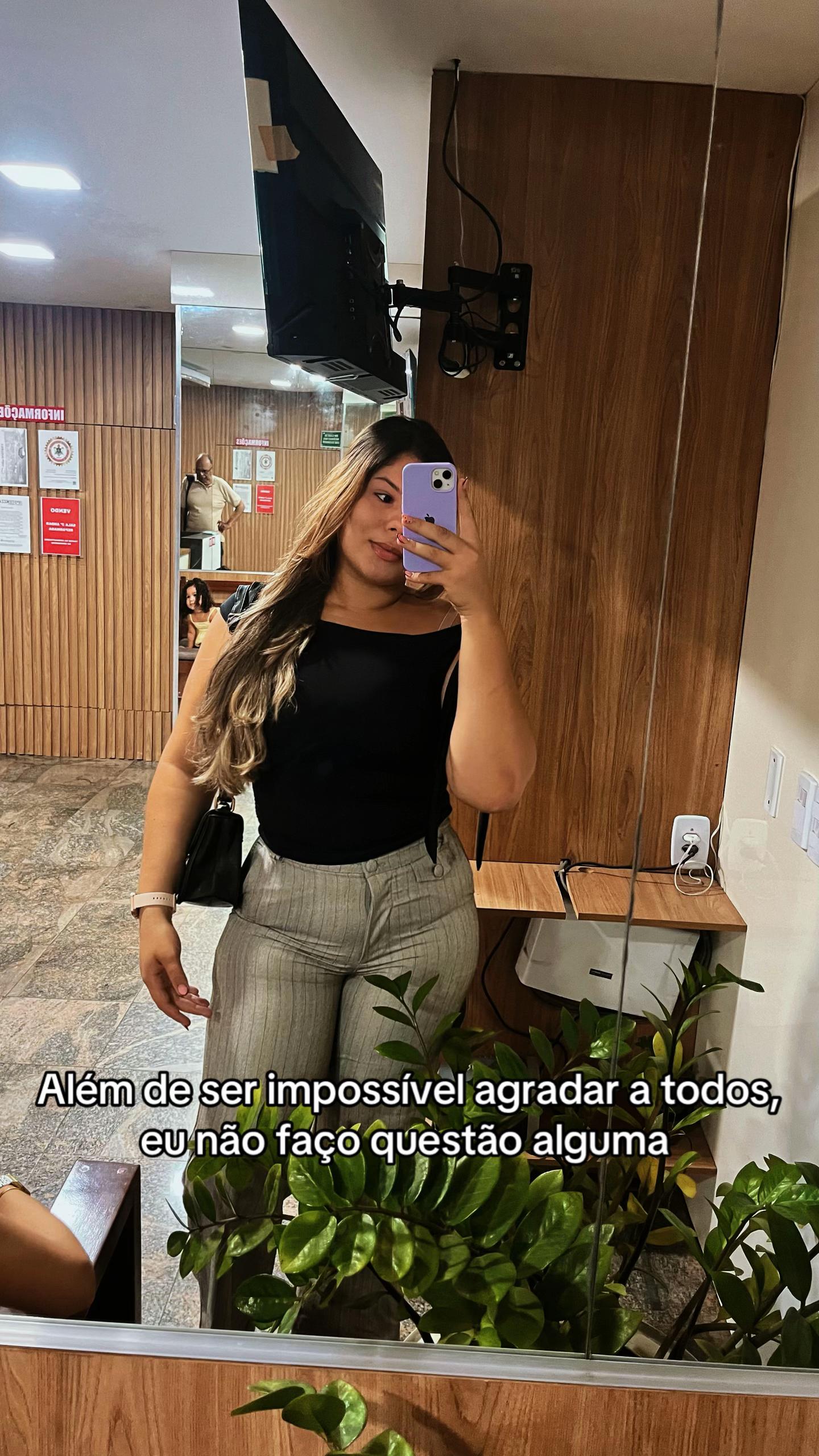 @vitoriarayana_