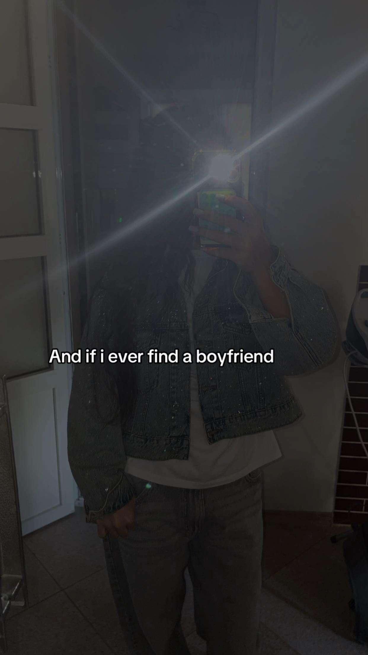 @F|V
