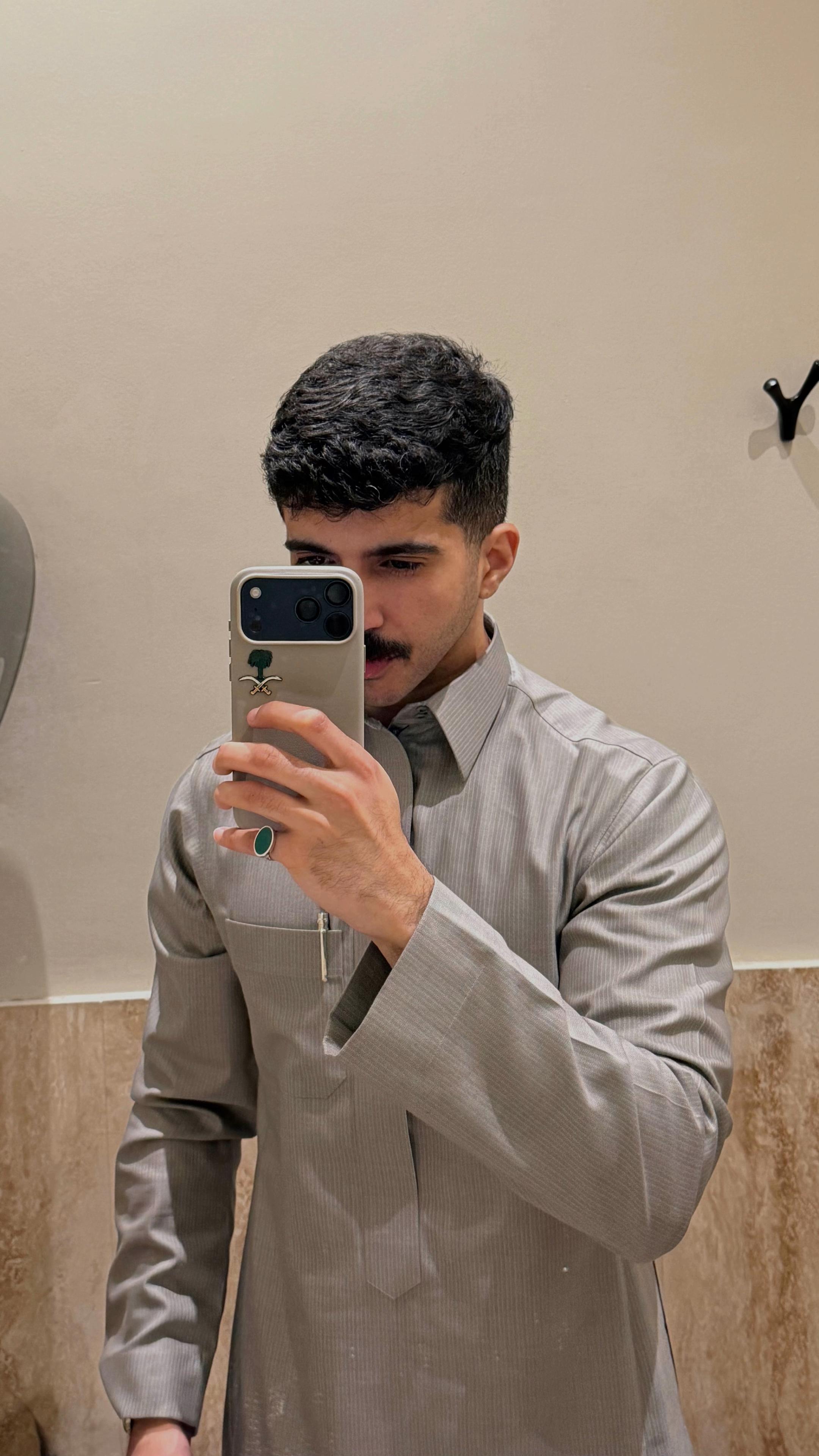 @Az🎖️