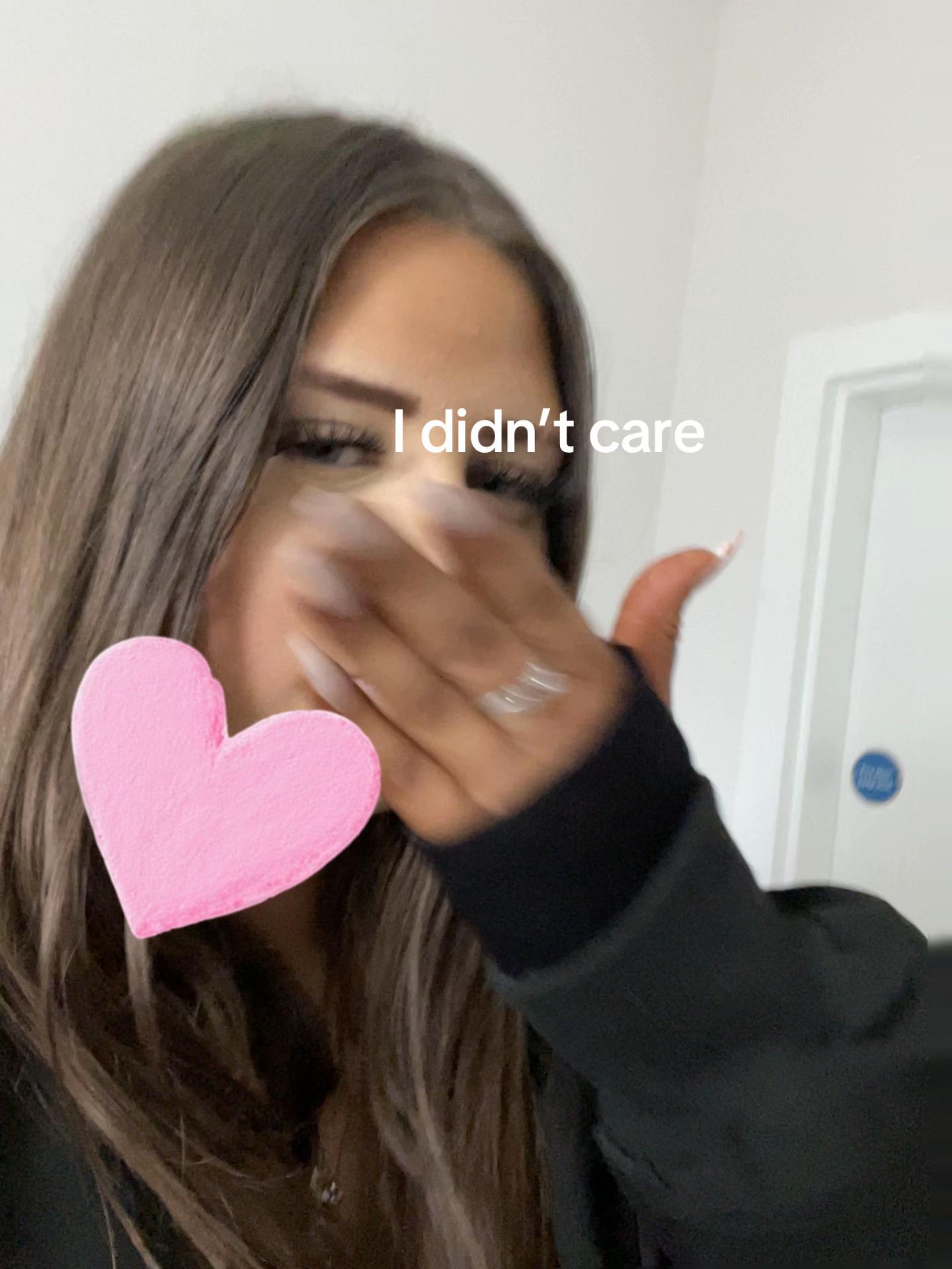 @🎀𝐛𝐫𝐨𝐨𝐤&bull;𝐦𝐚𝐲🎀