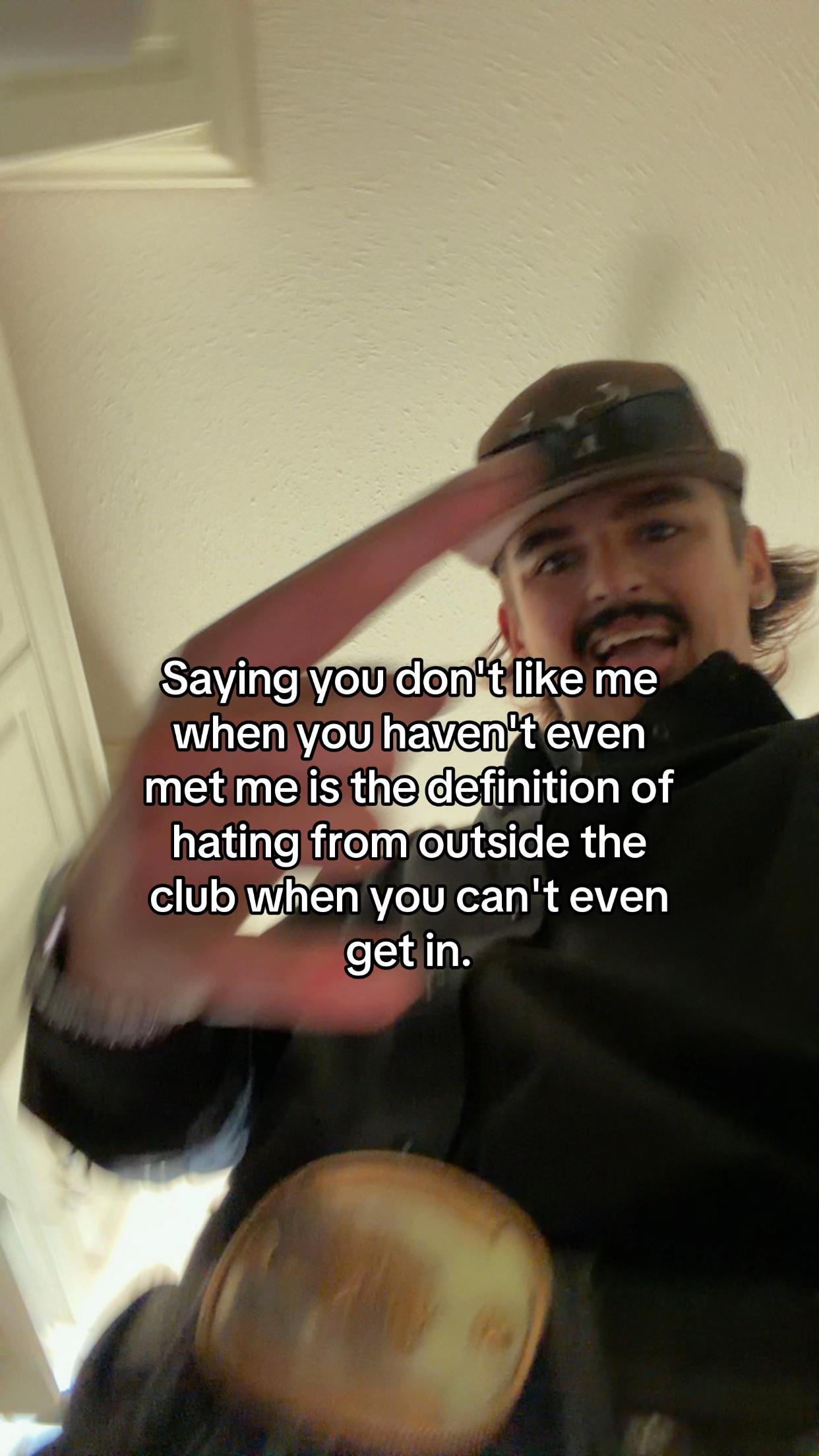 @𝓐𝔂𝓭𝓮𝓷 👑