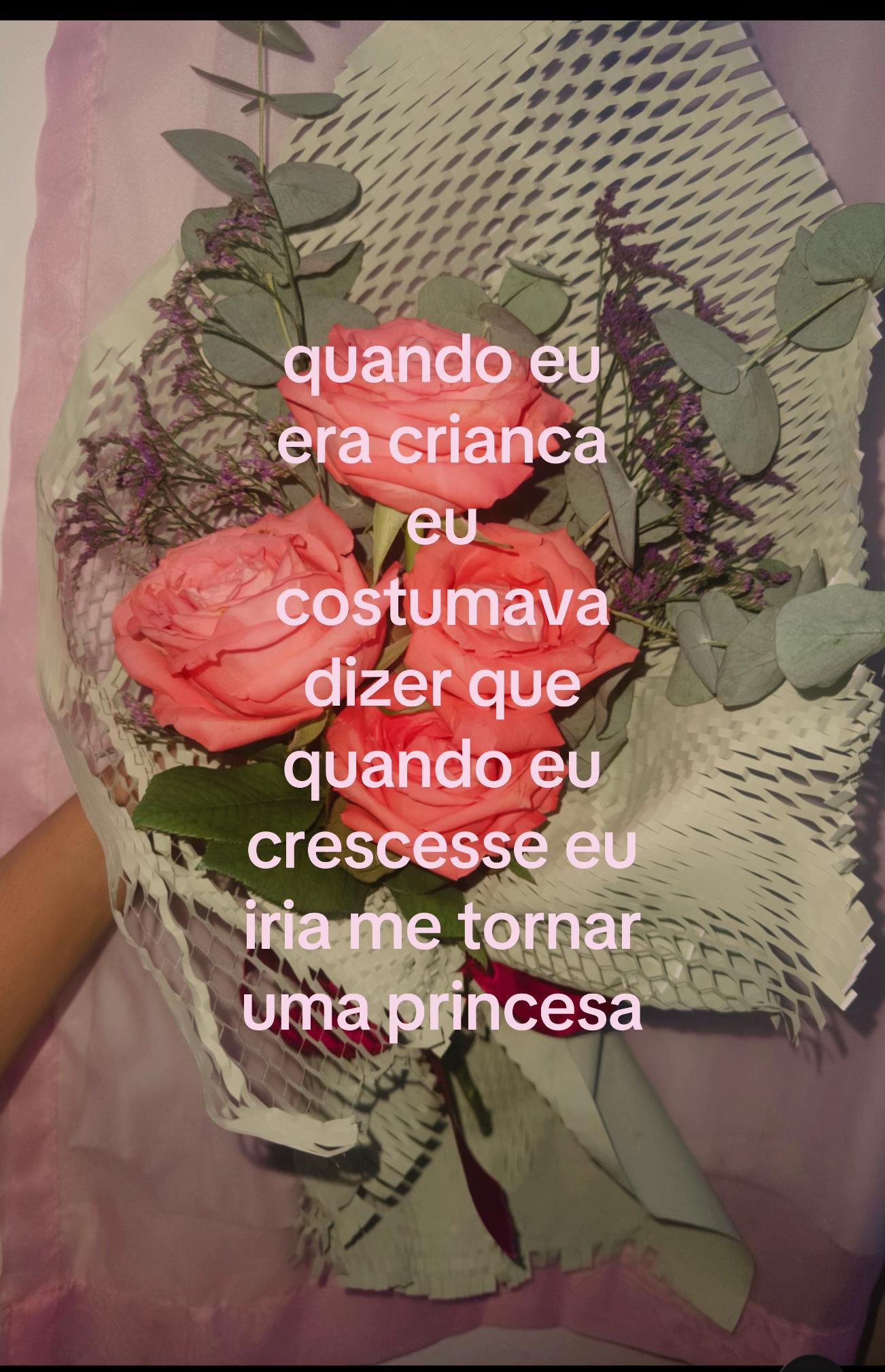 @꩜