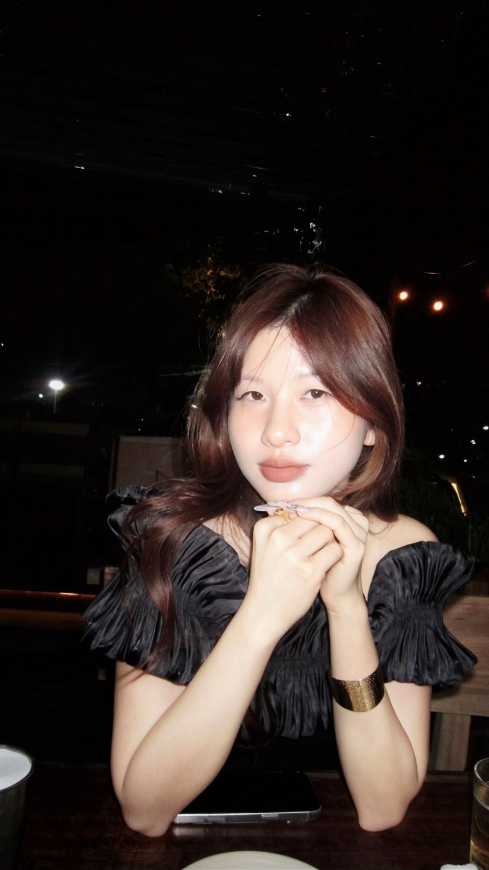 @Monika-ម៉ូនីកា