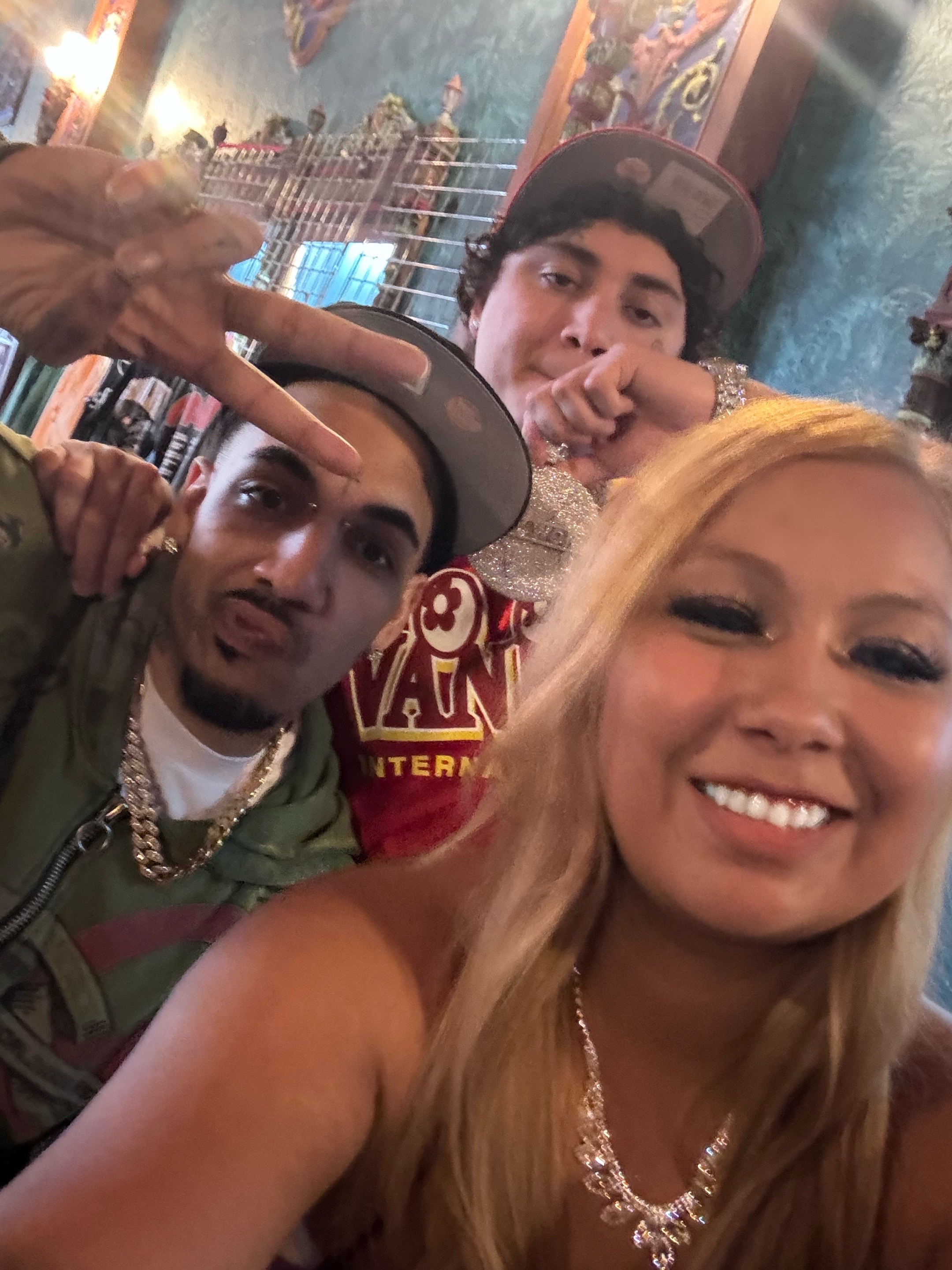 @Jenyyyy