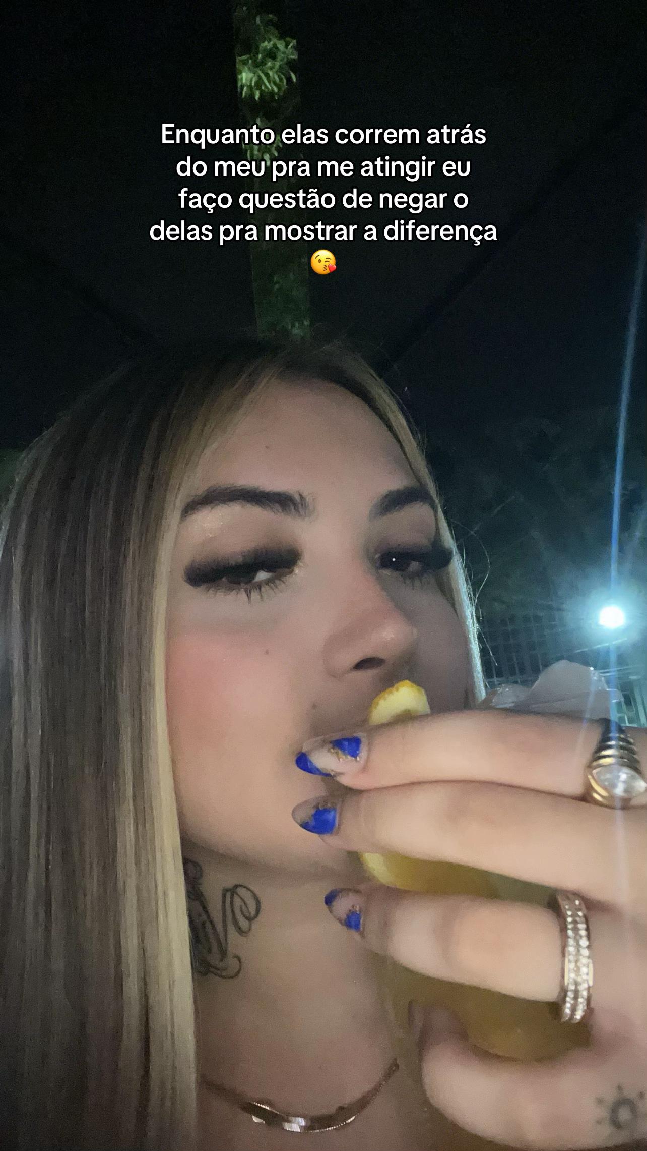 @Vitória Duarte