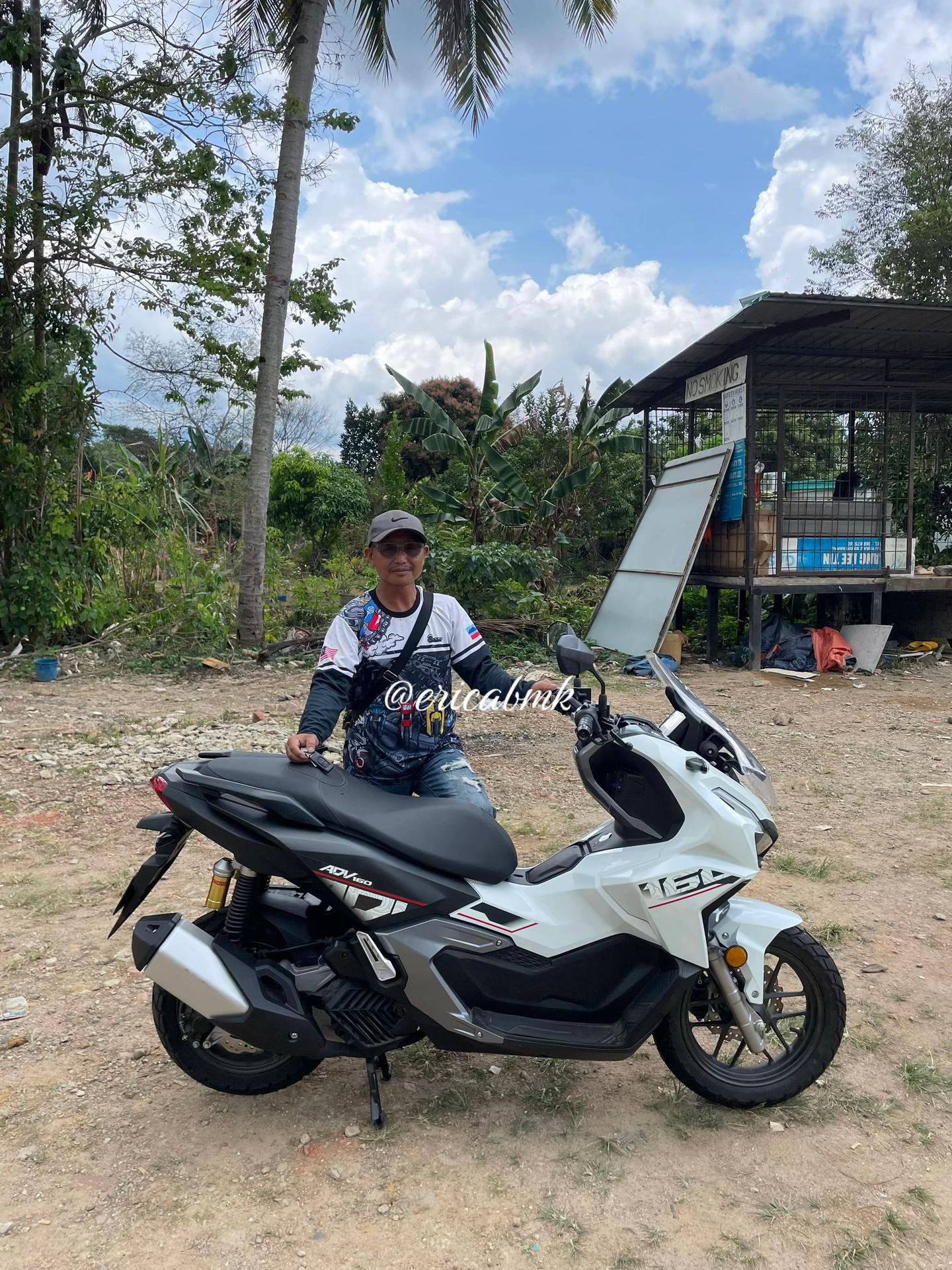 @Erica Borneo Motor - Kolombong