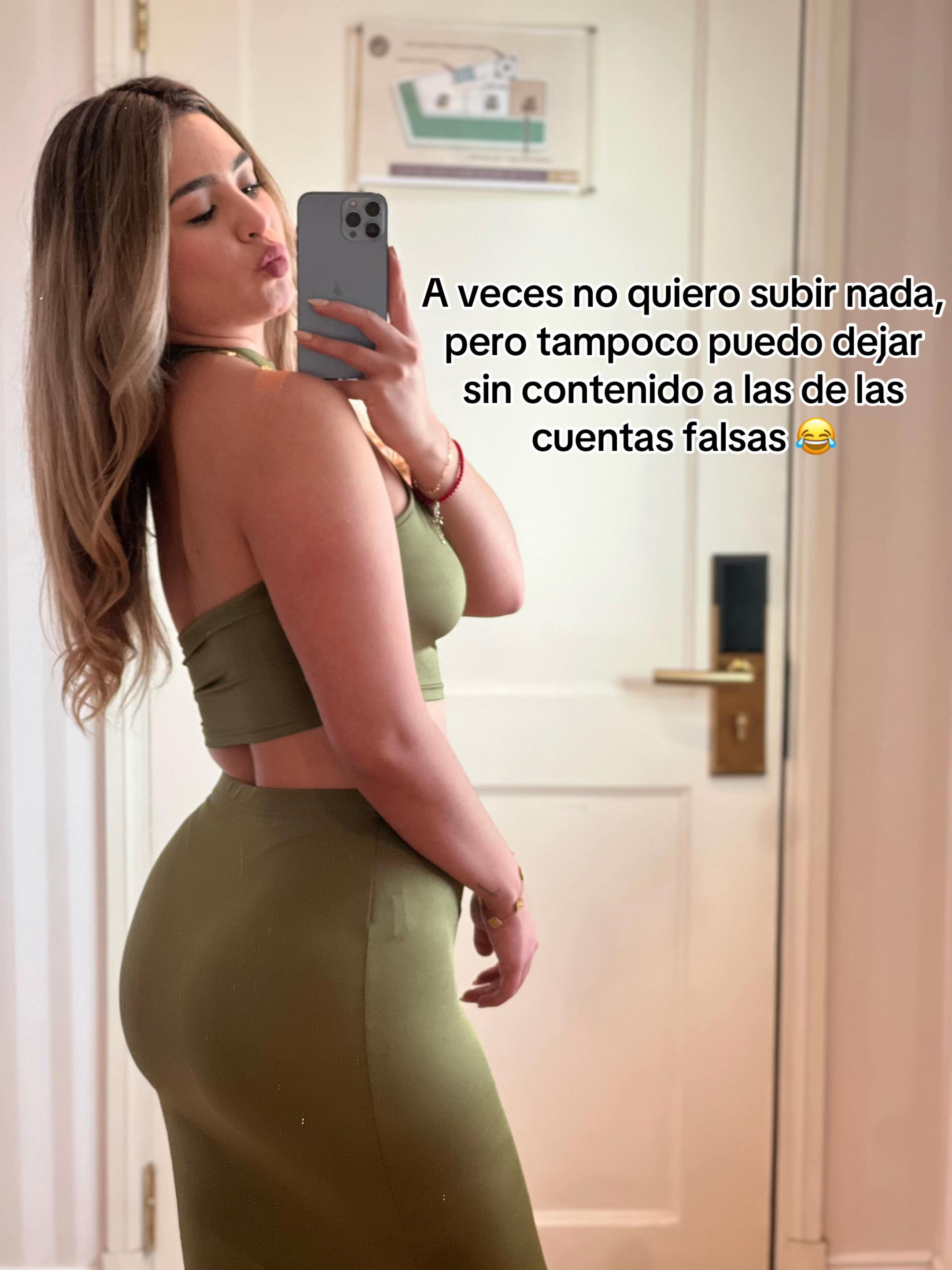 @Estefanía Andreina C