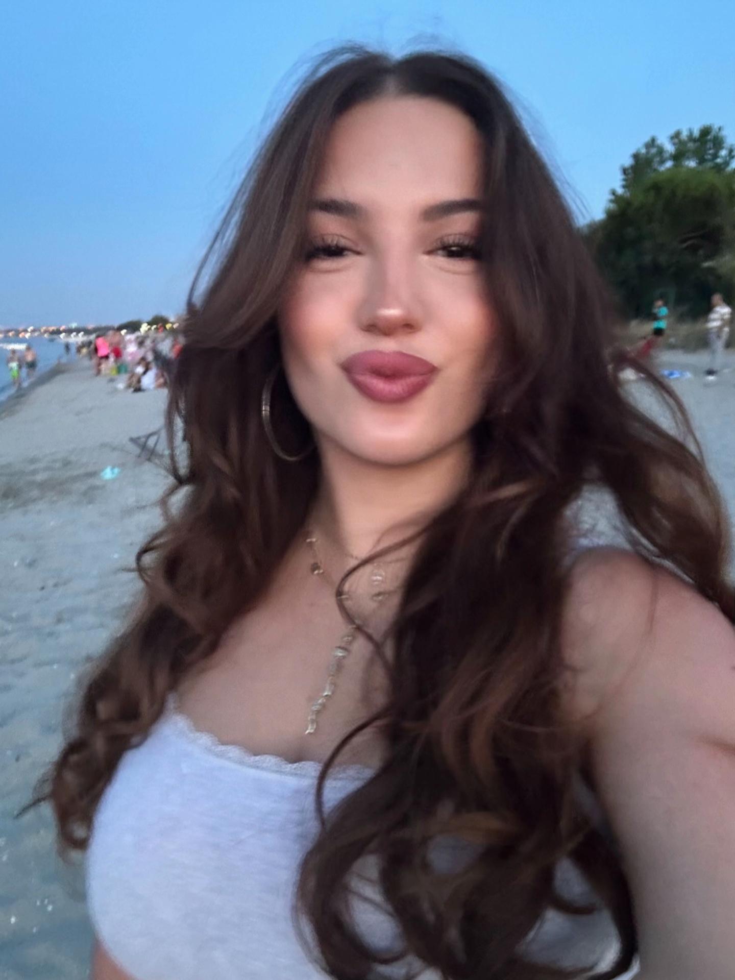 @Yeldakrmnn