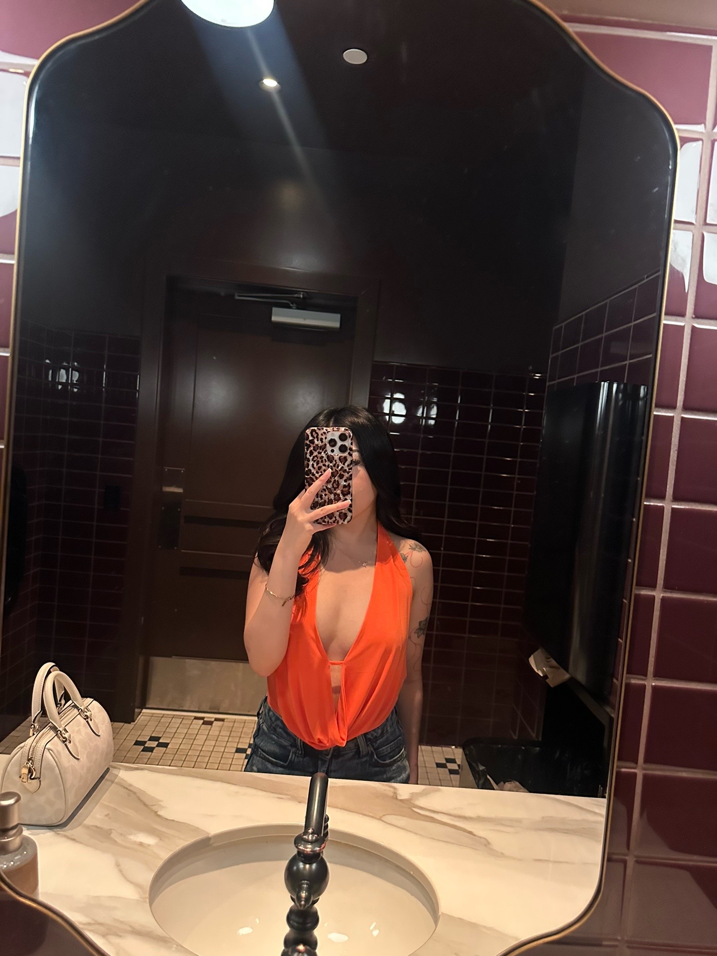 @❀
