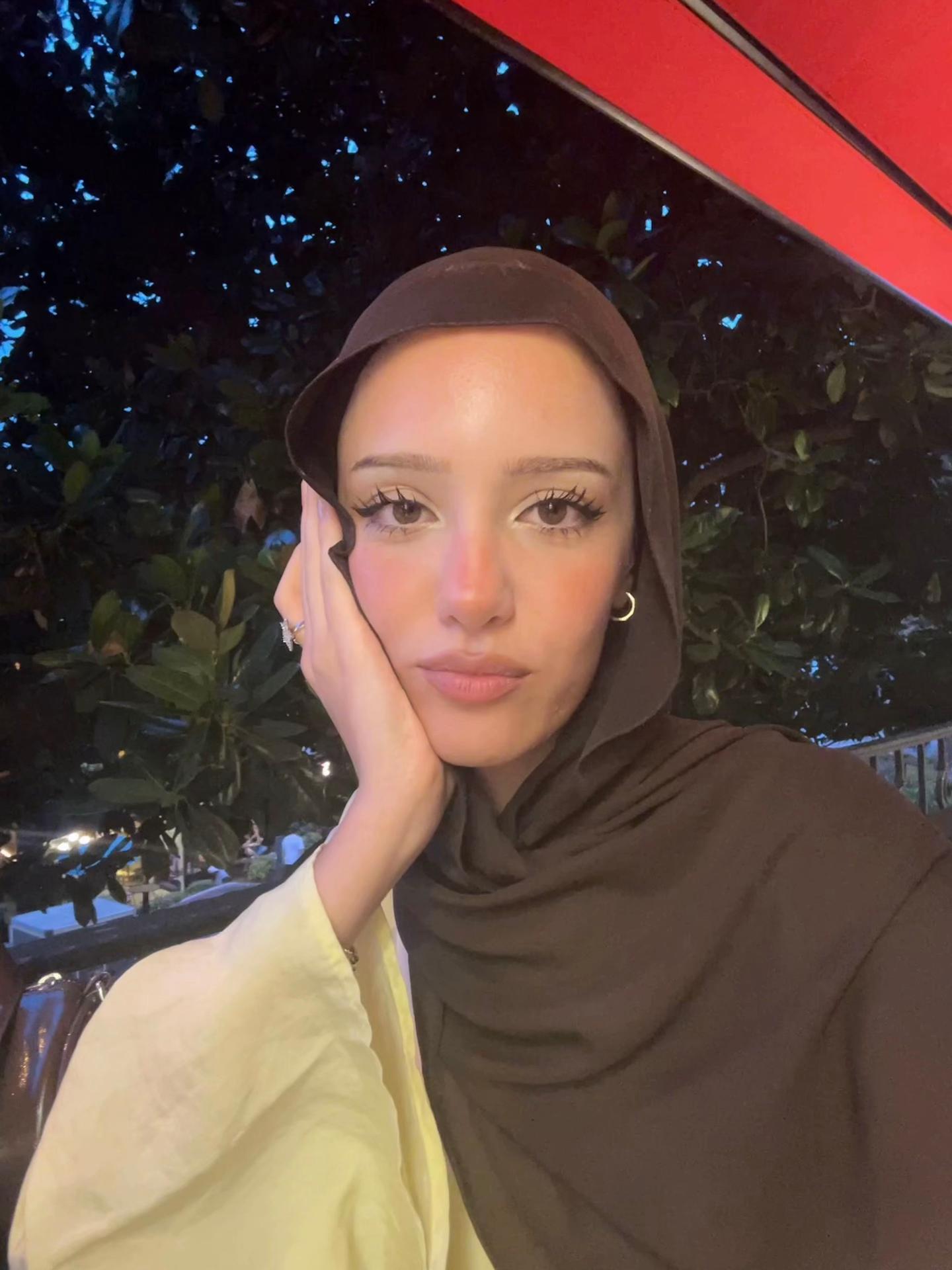 @Ayşe