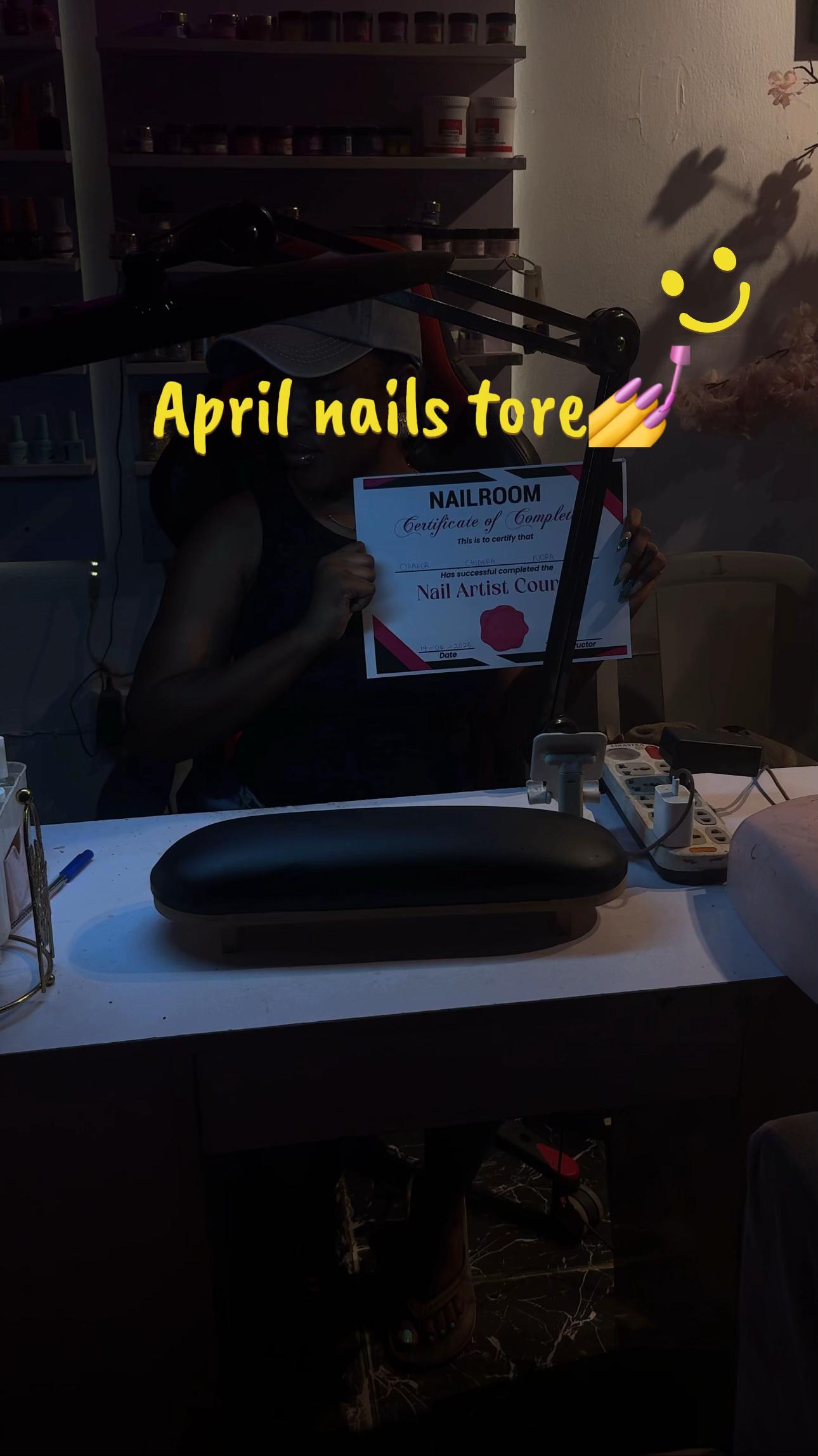 @Nailroom__Egbeda Nailtech