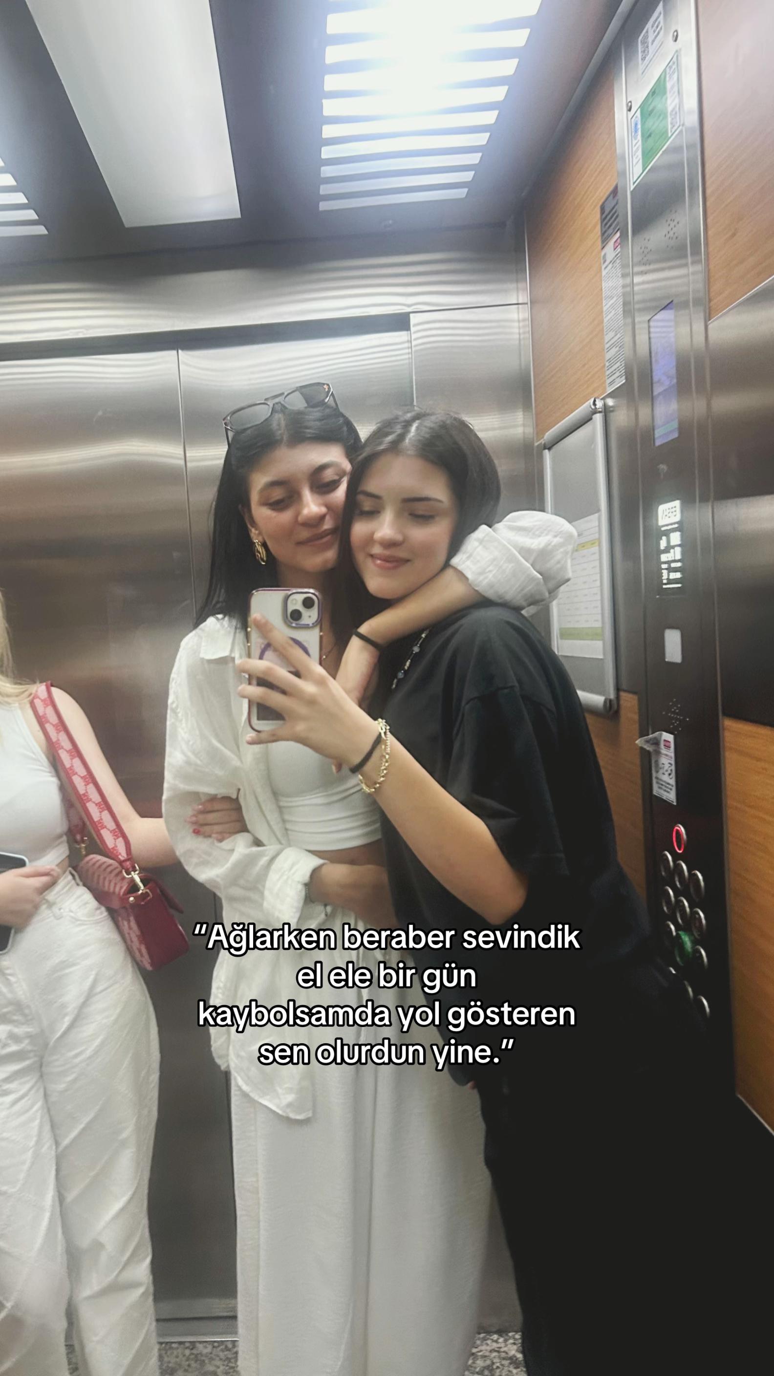 @Azo