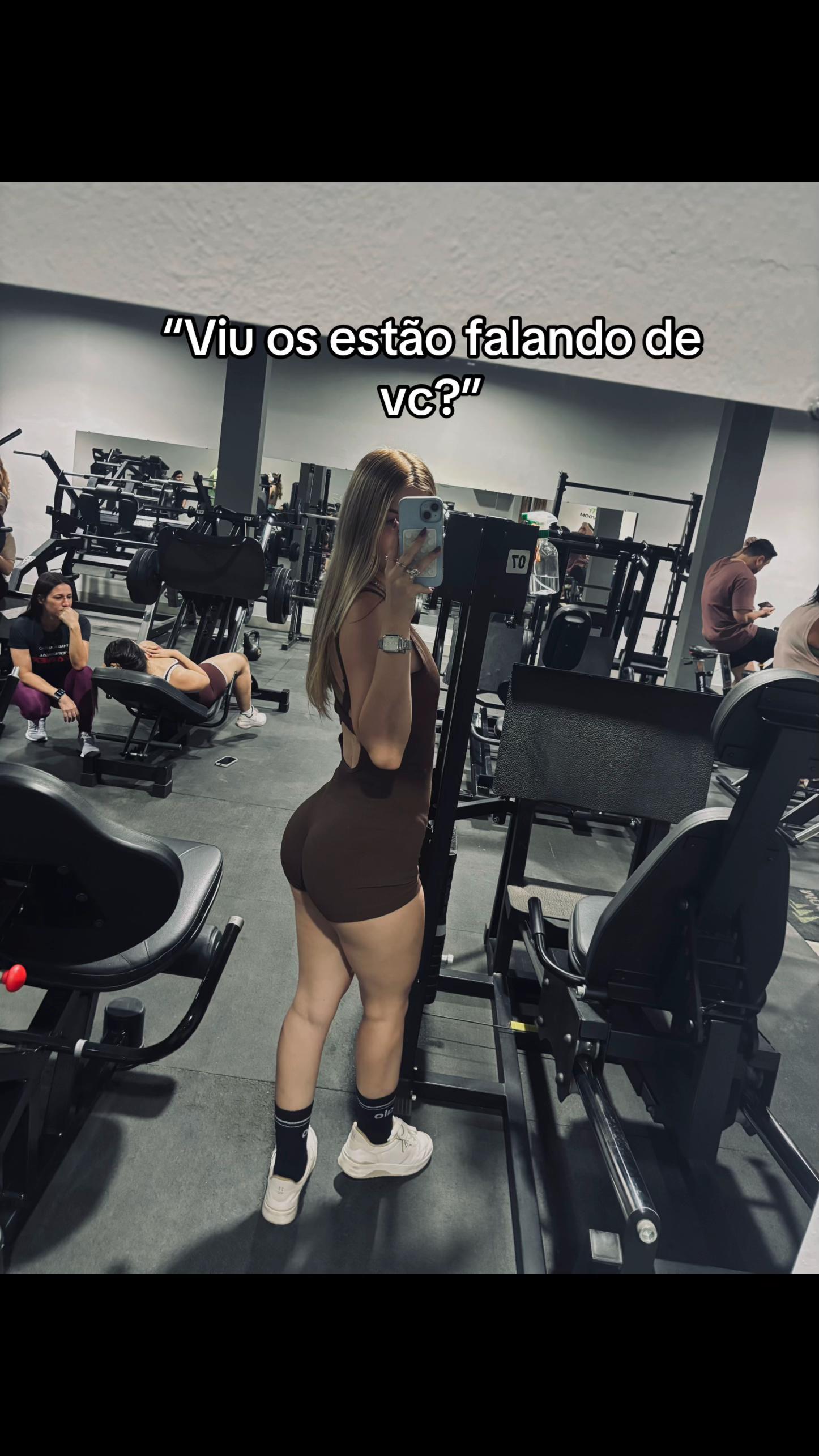 @Emillymazioli