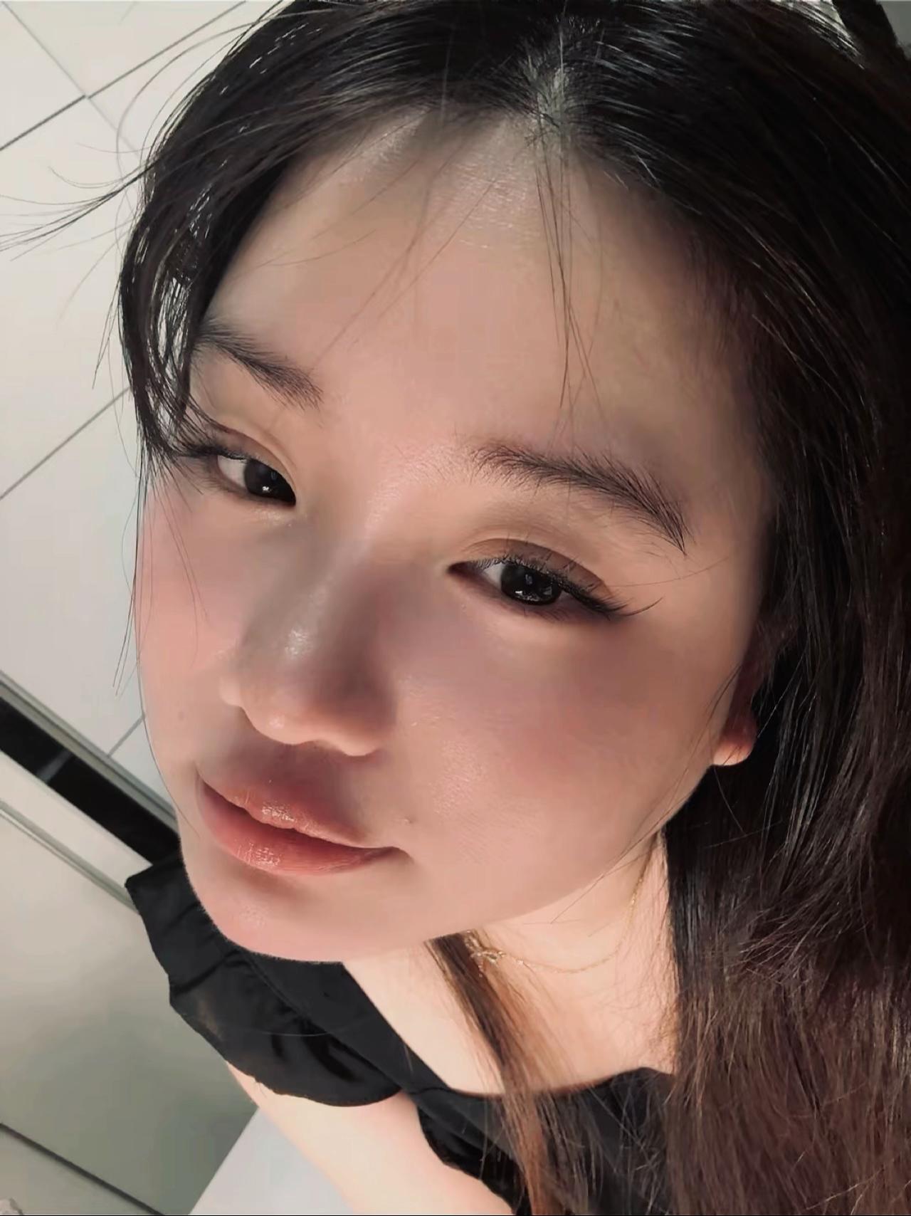@Pink Hamster 🐹