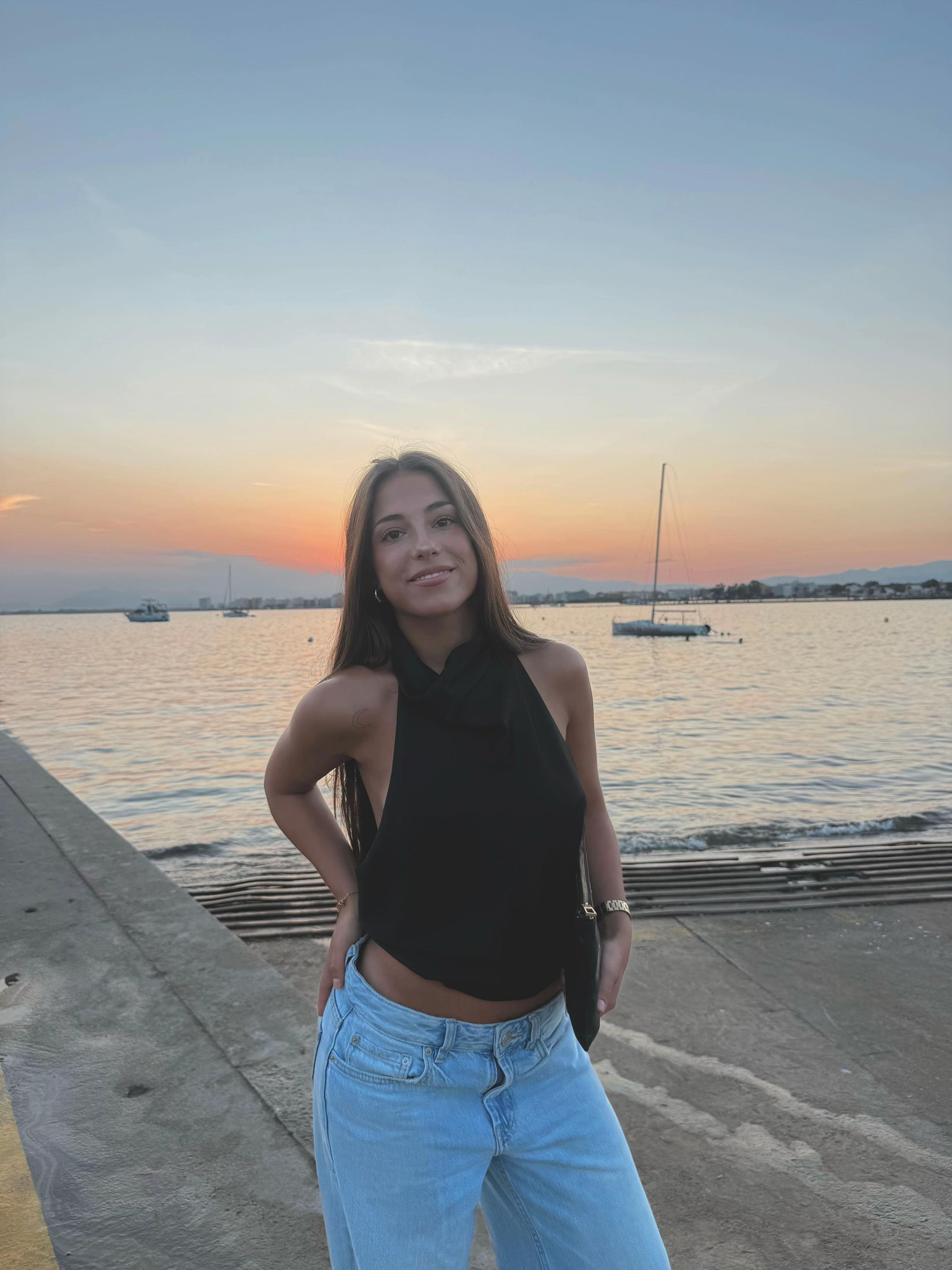 @paola marin 🌙