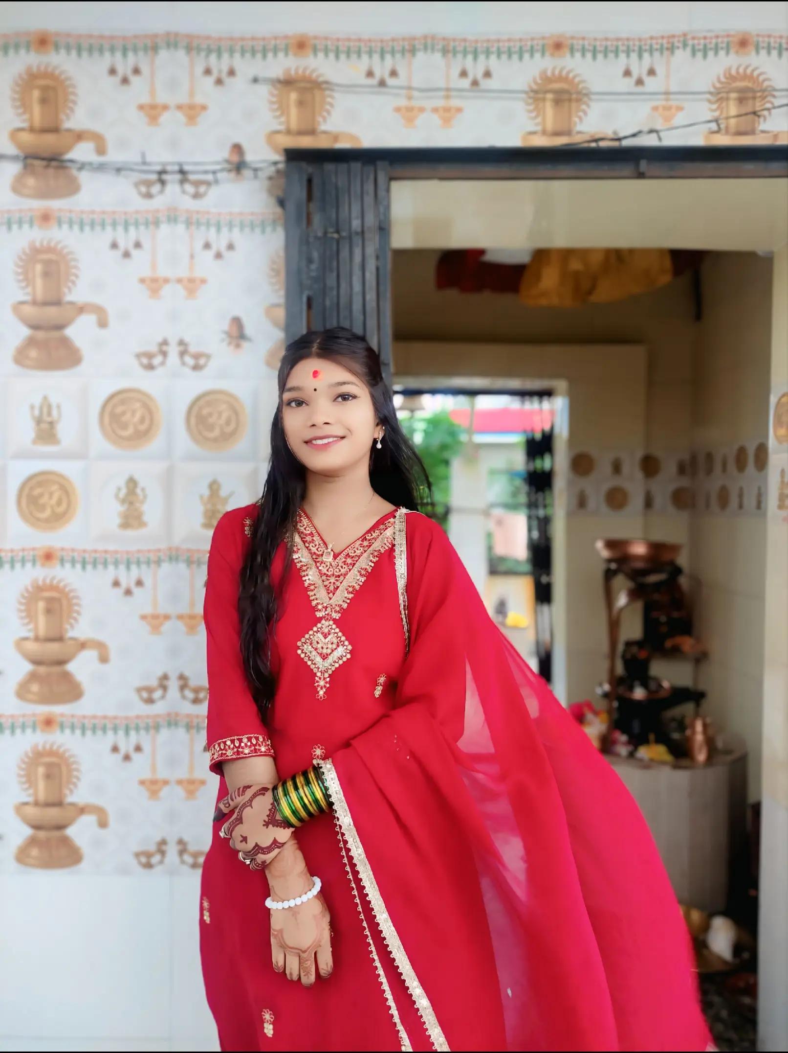 @🌸🦋_Roshni_Shah_👑💗