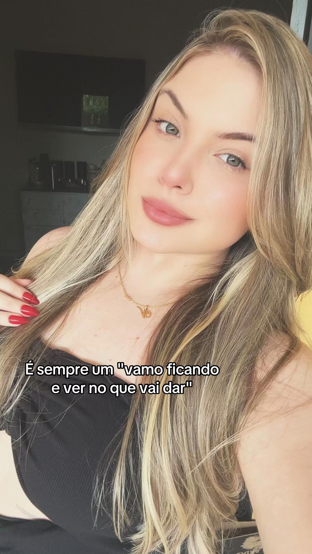 @Vitoria Castro