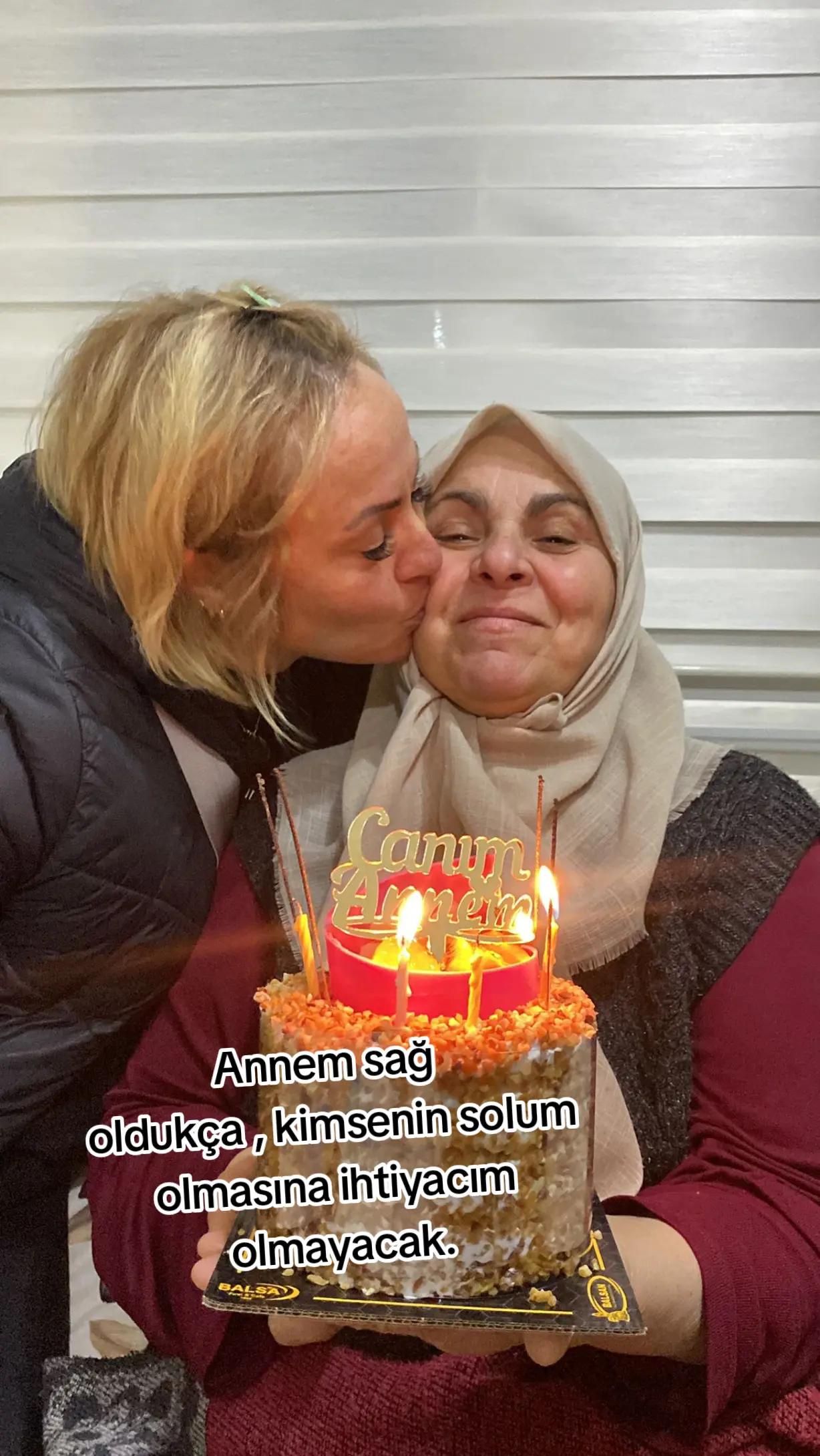 @🦋@¥Ş£ 🎭✨️