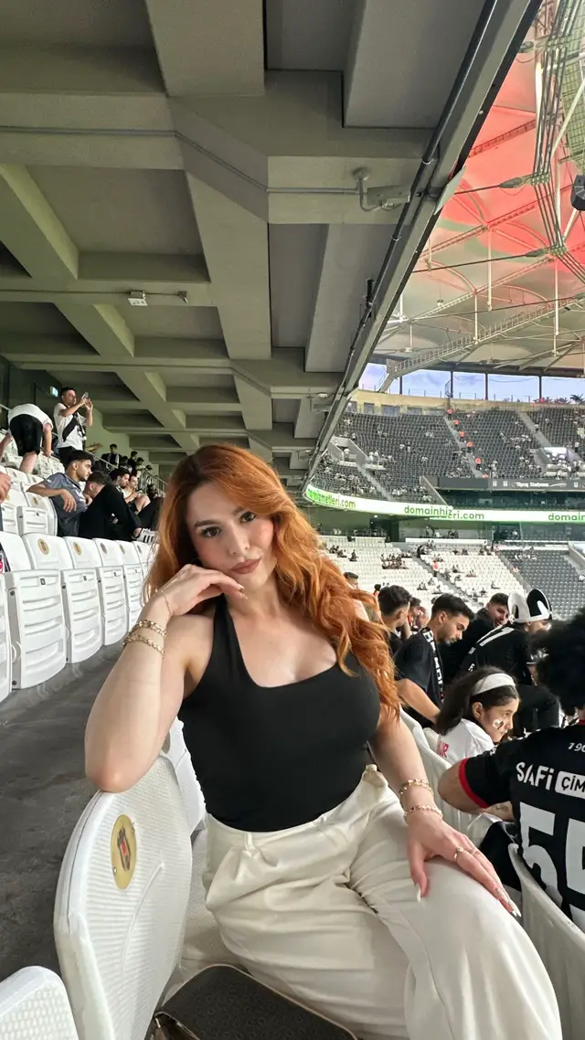 @Damla Dalgı&ccedil;