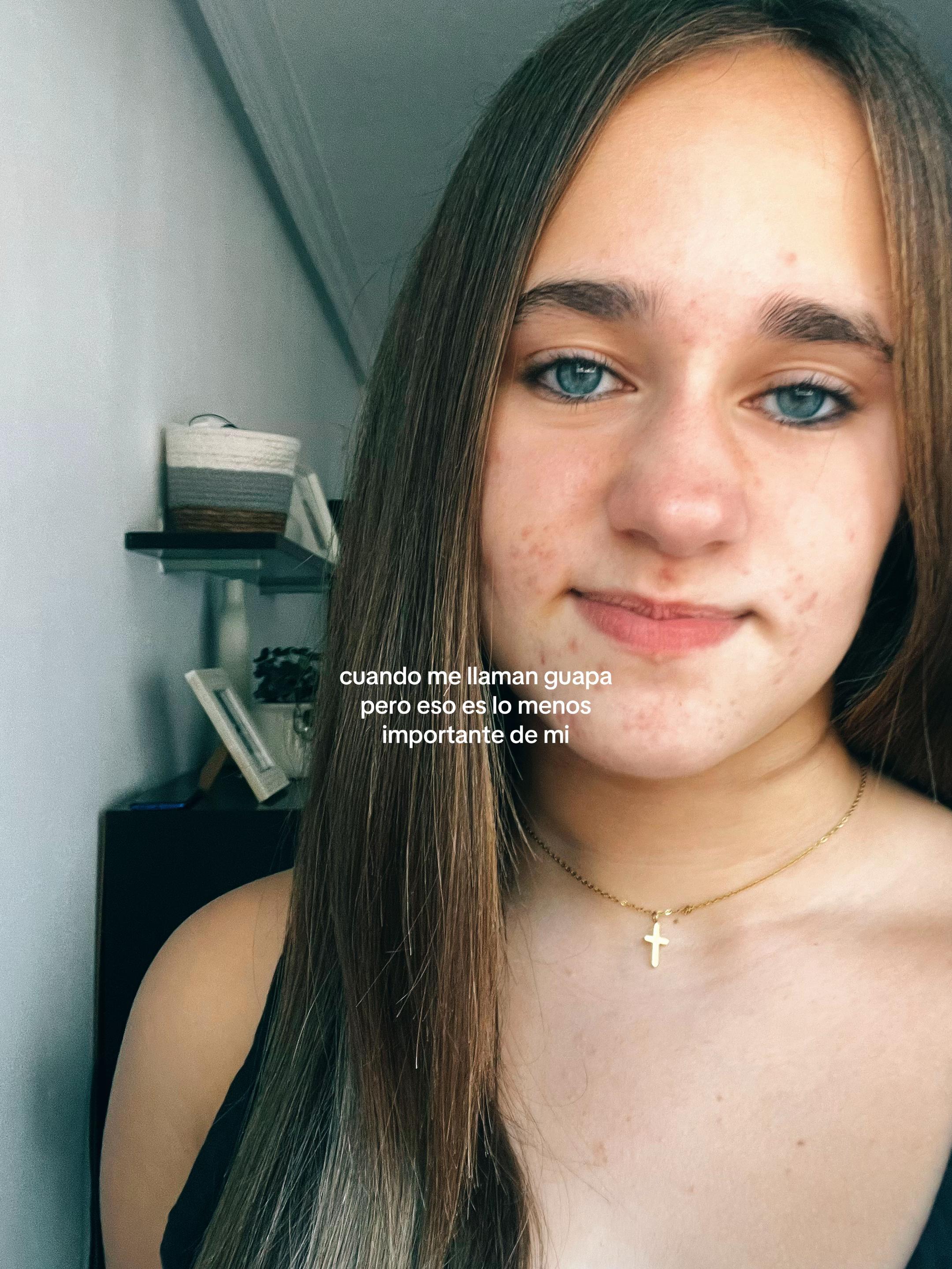 @danae_🖤
