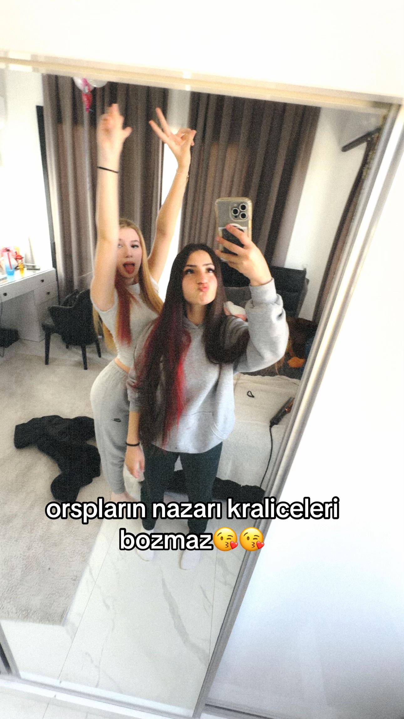 @crazymonkeys_8