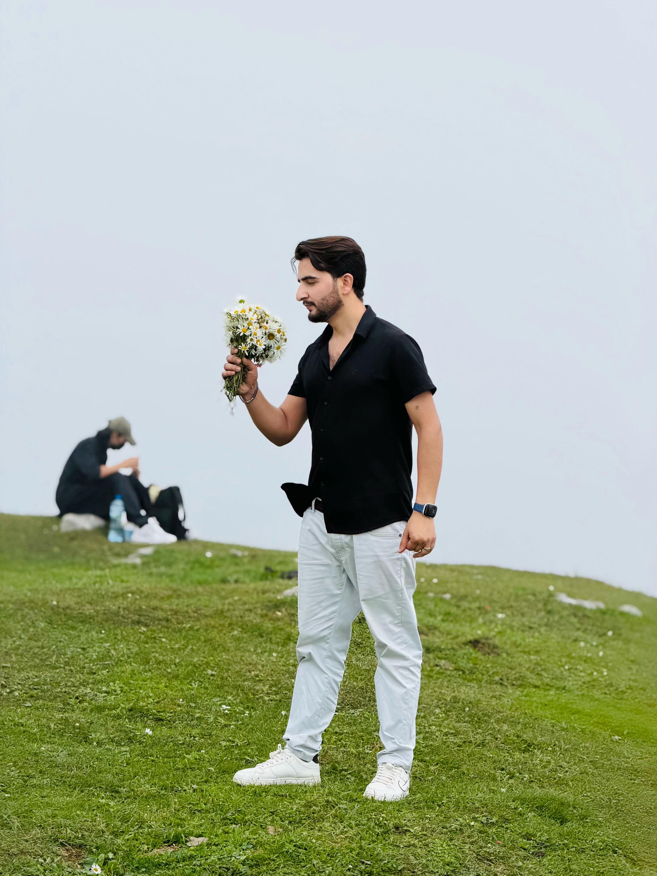 @سردار ✨