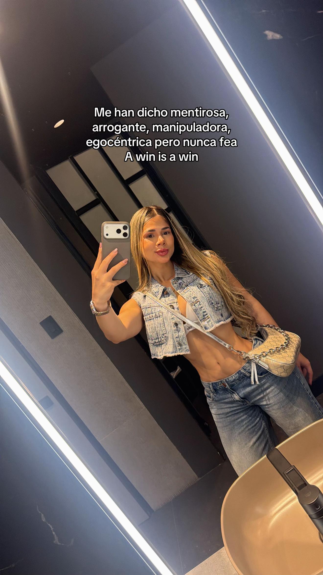 @Valentinaur26